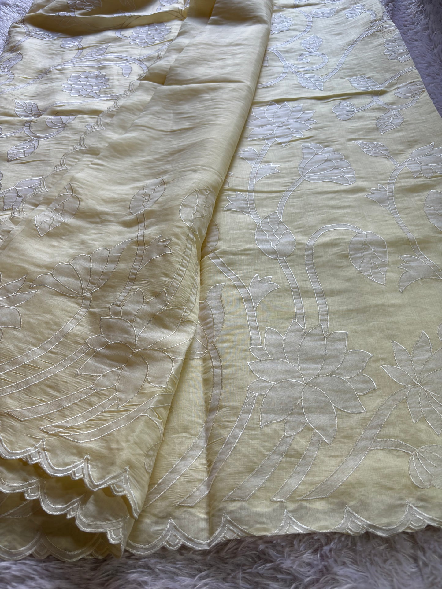 NAL201 : Solid Pastel yellow
