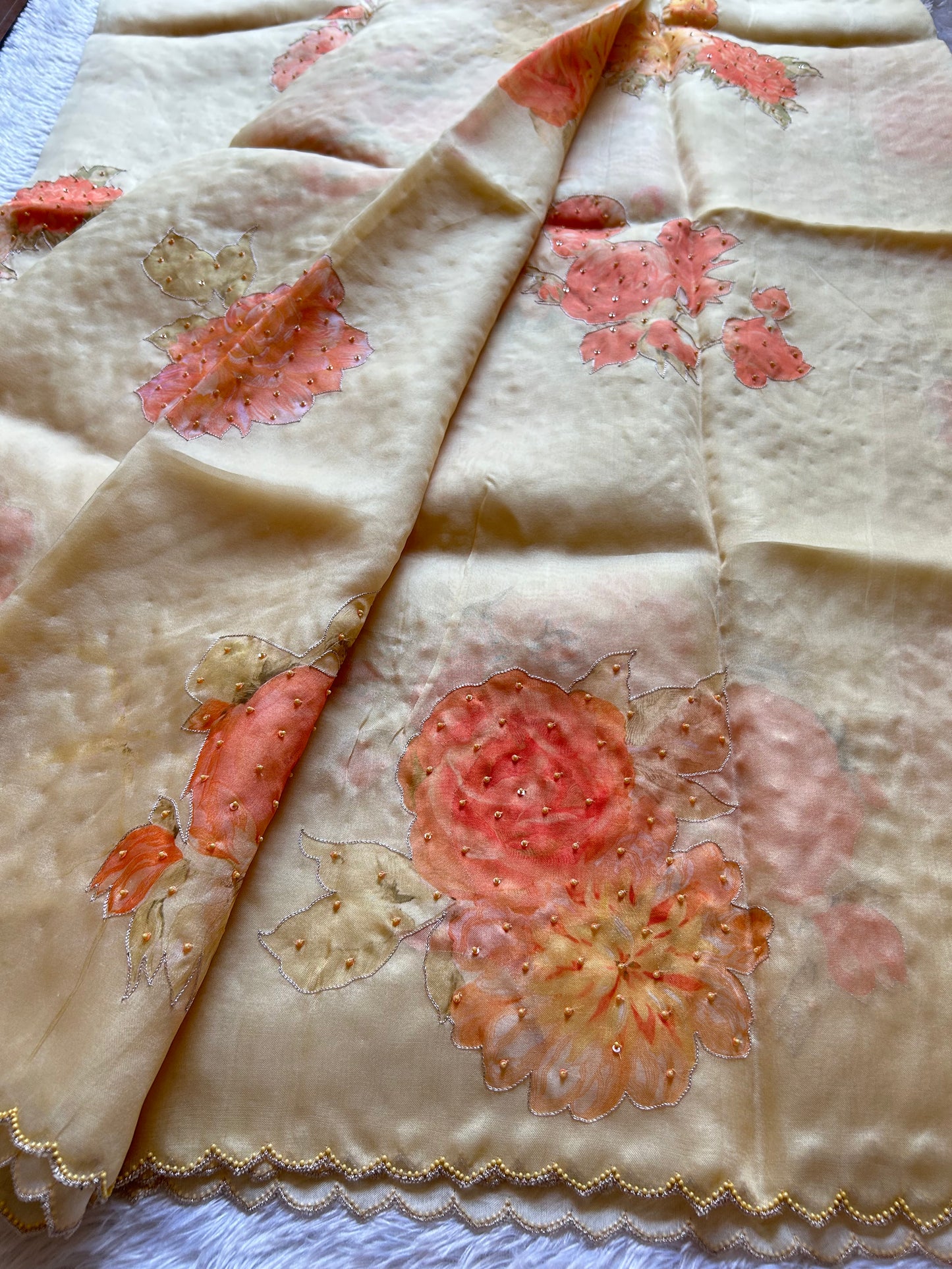 Khushboo : Printed Cream