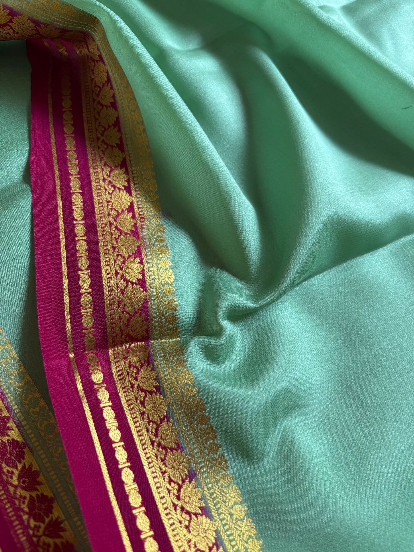 Sushmitha (2D) : Light Mint green-rani pink