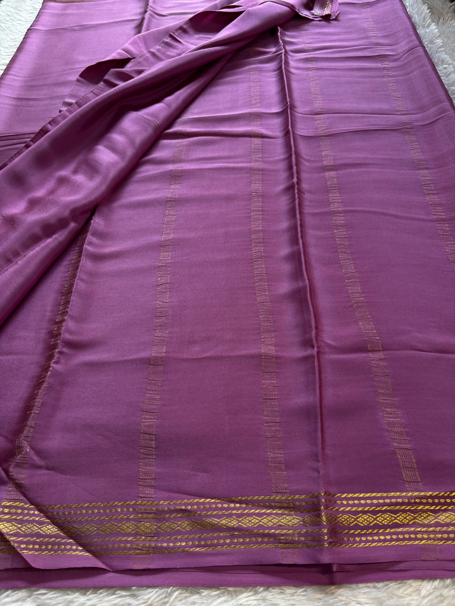 Bhavani : Solid Mauve pink