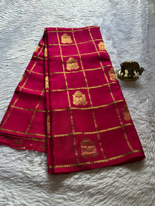 Ambari : Solid Pink