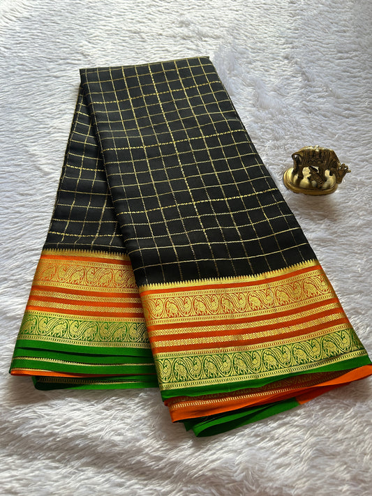 Tulasi (3D) : Black-orange-green