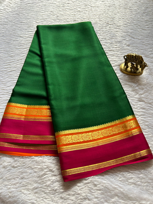 Tara (3D) : Bottle green-orange-pink