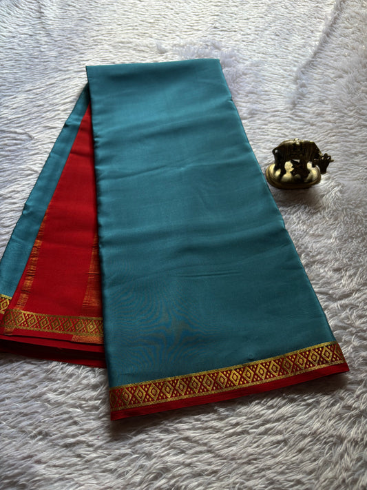 Nikhila (2D) : Teal blue-red