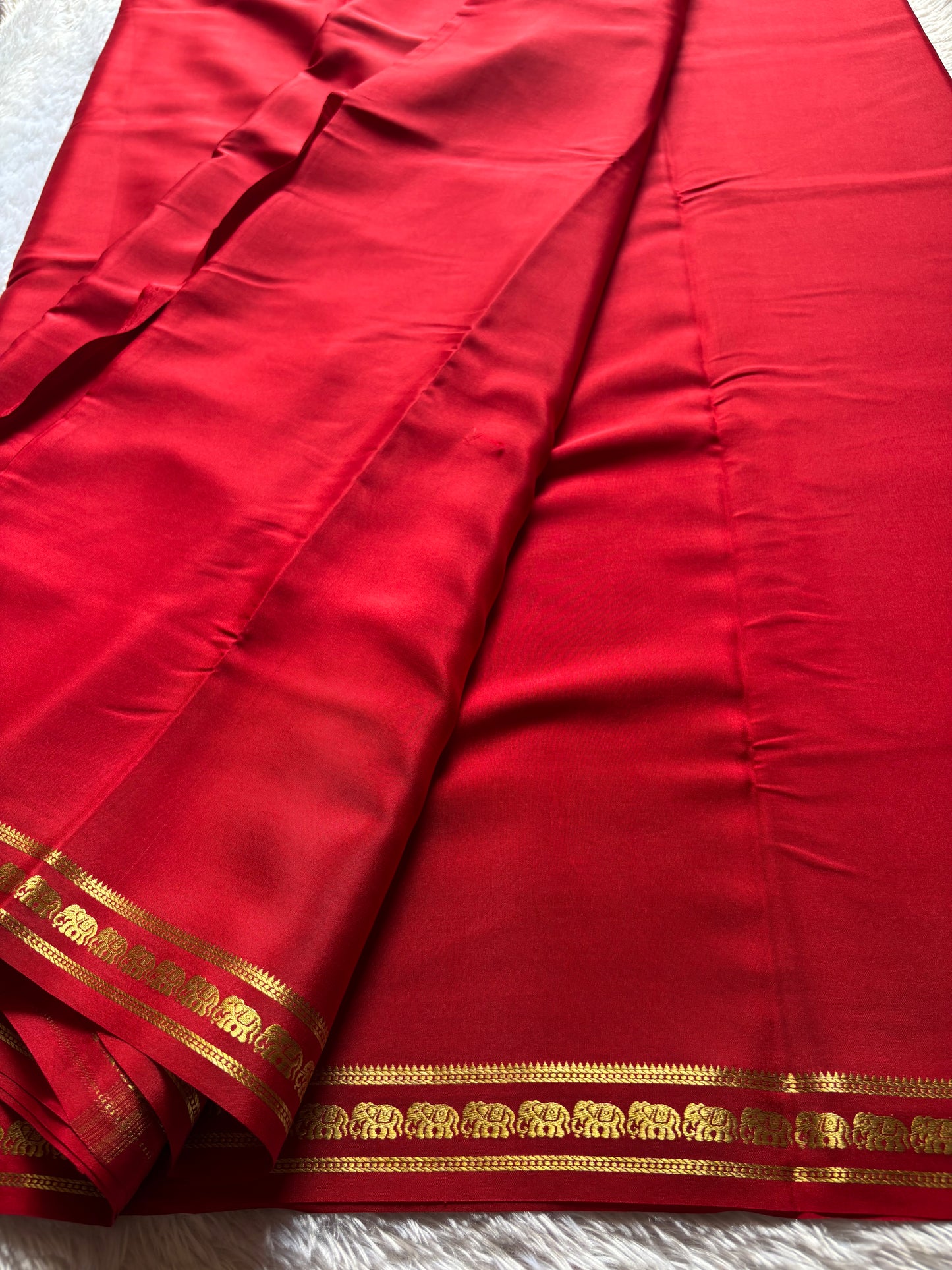 Anjana : Solid Red