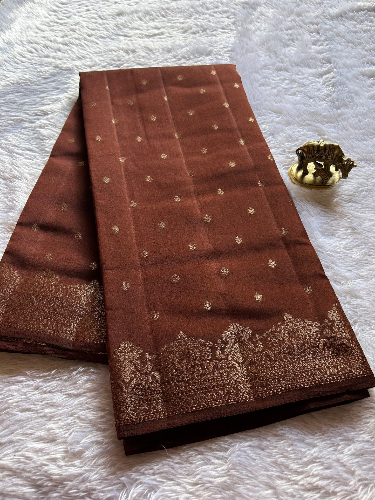 Banarasi Chiniya : Solid Brown
