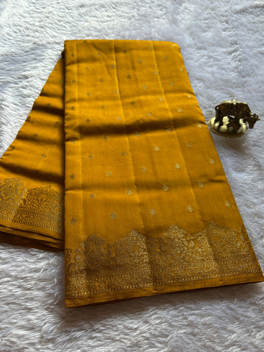 Banarasi Chiniya : Solid Golden Yellow
