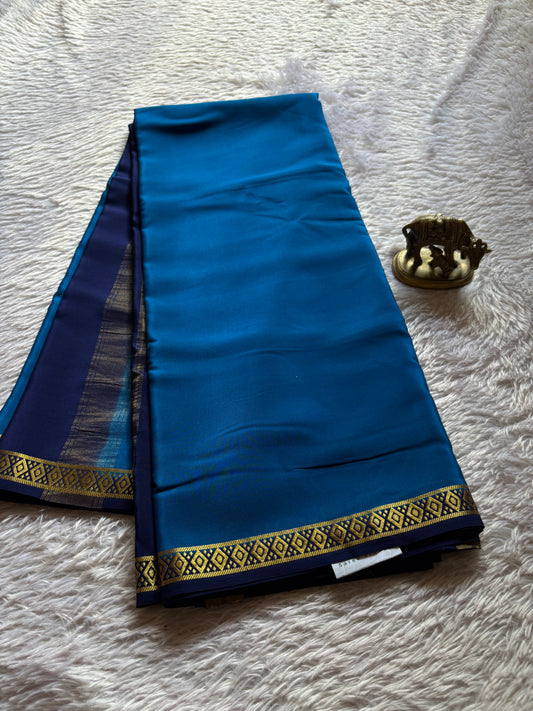 Nikhila (2D) : Dark blue-navy blue