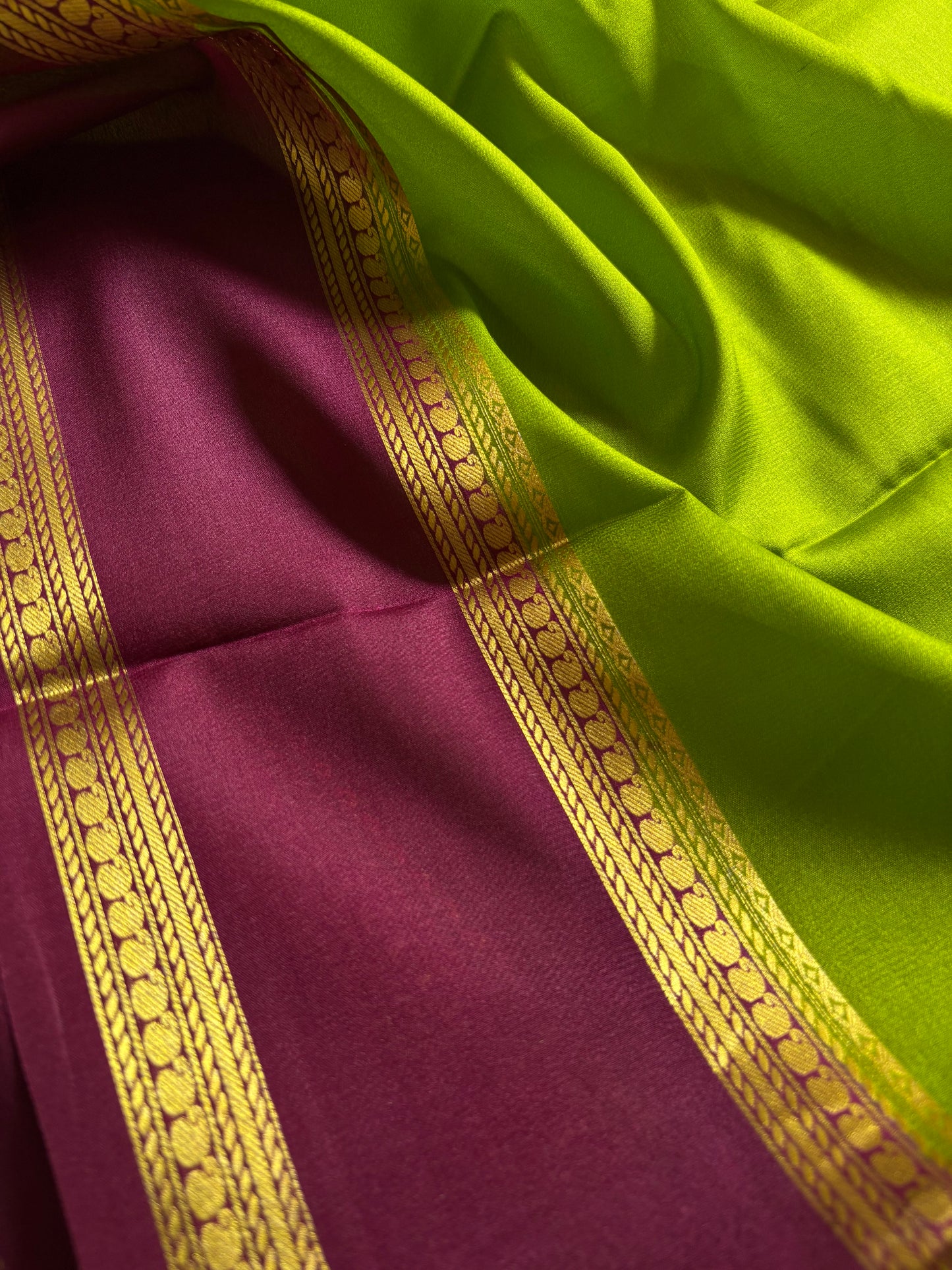 Malathi (2D) : Mehendi green-wine