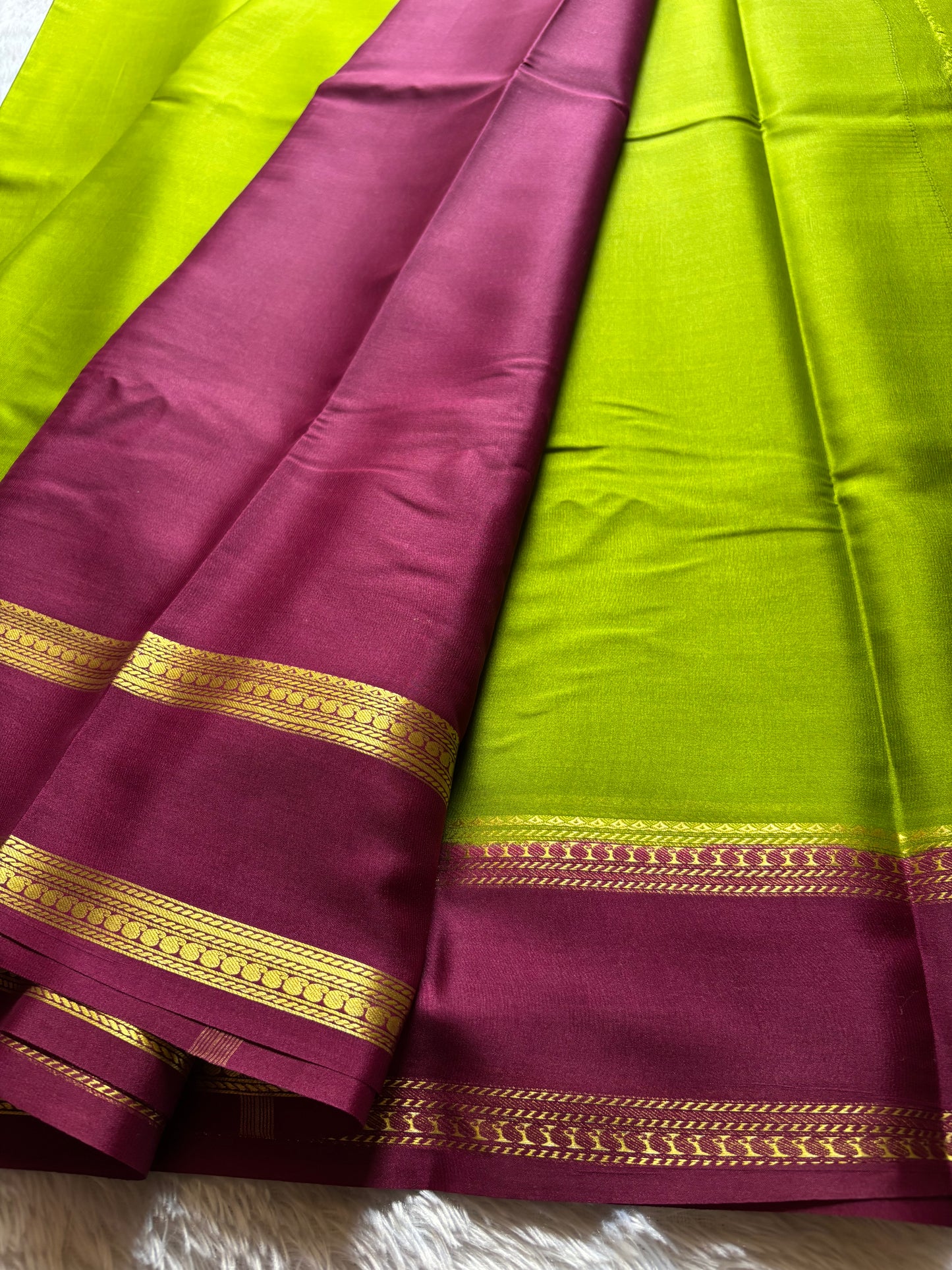 Malathi (2D) : Mehendi green-wine