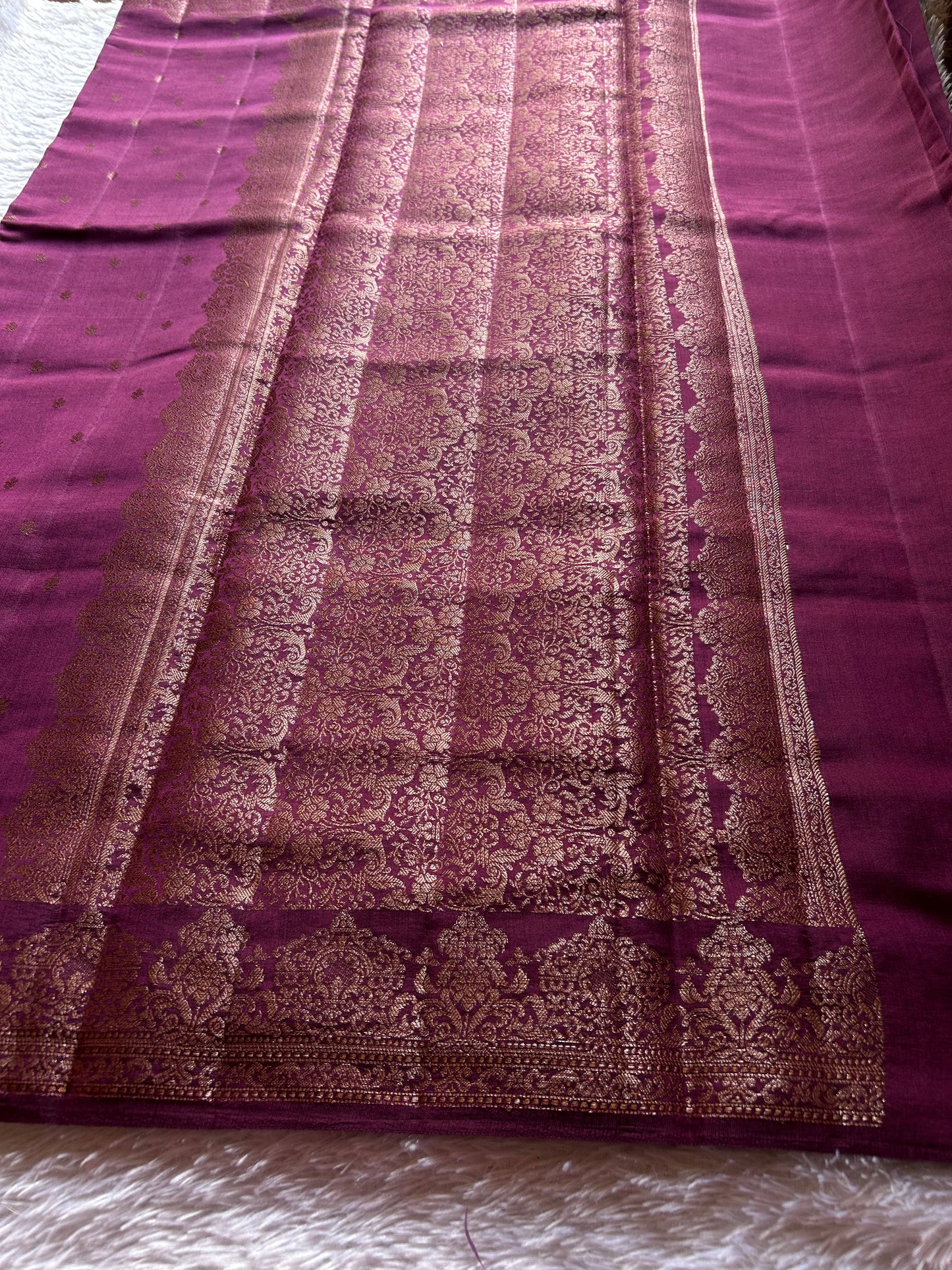 Banarasi Chiniya : Solid Plum