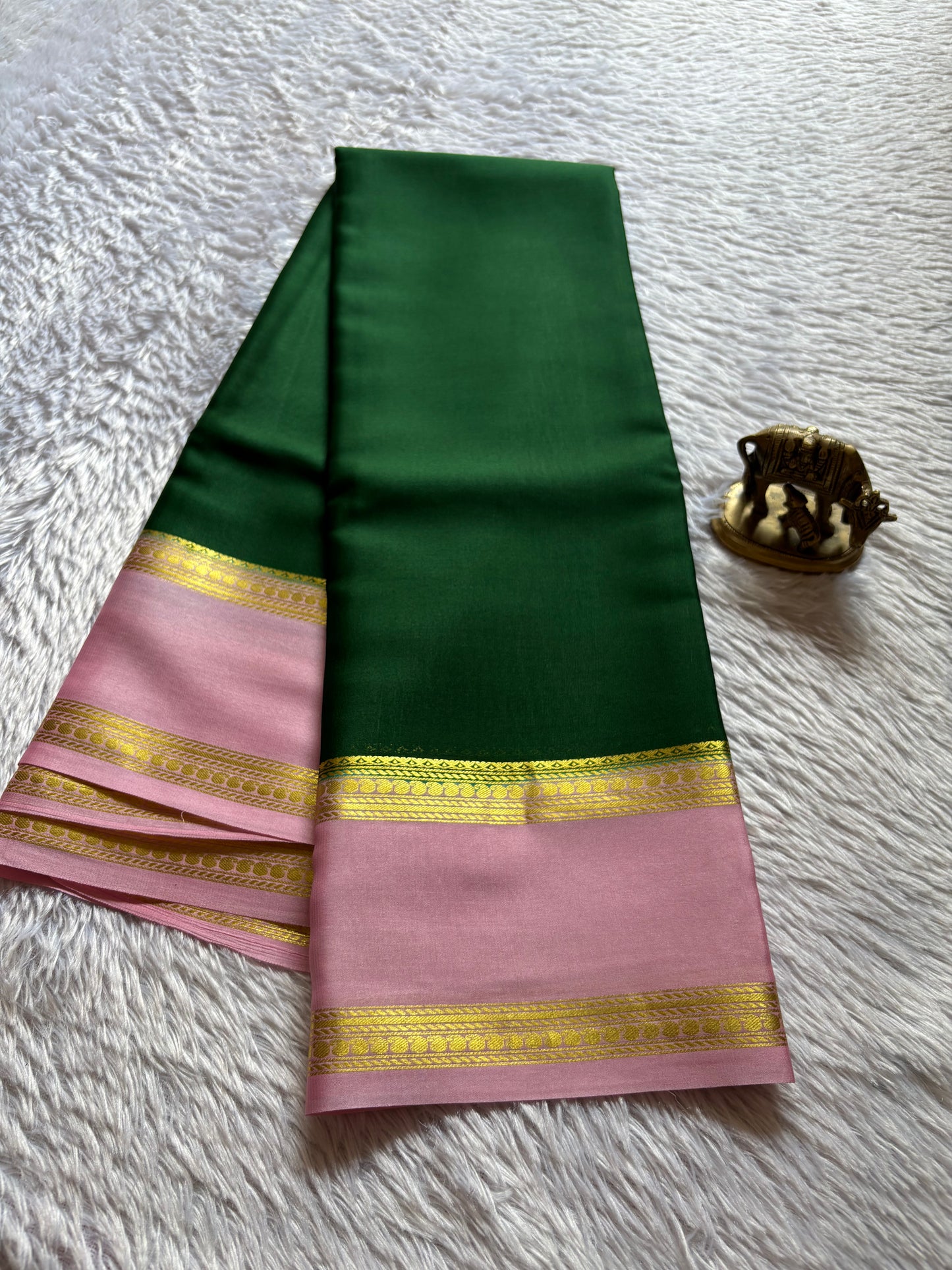 Malathi (2D) : Dark green-baby pink