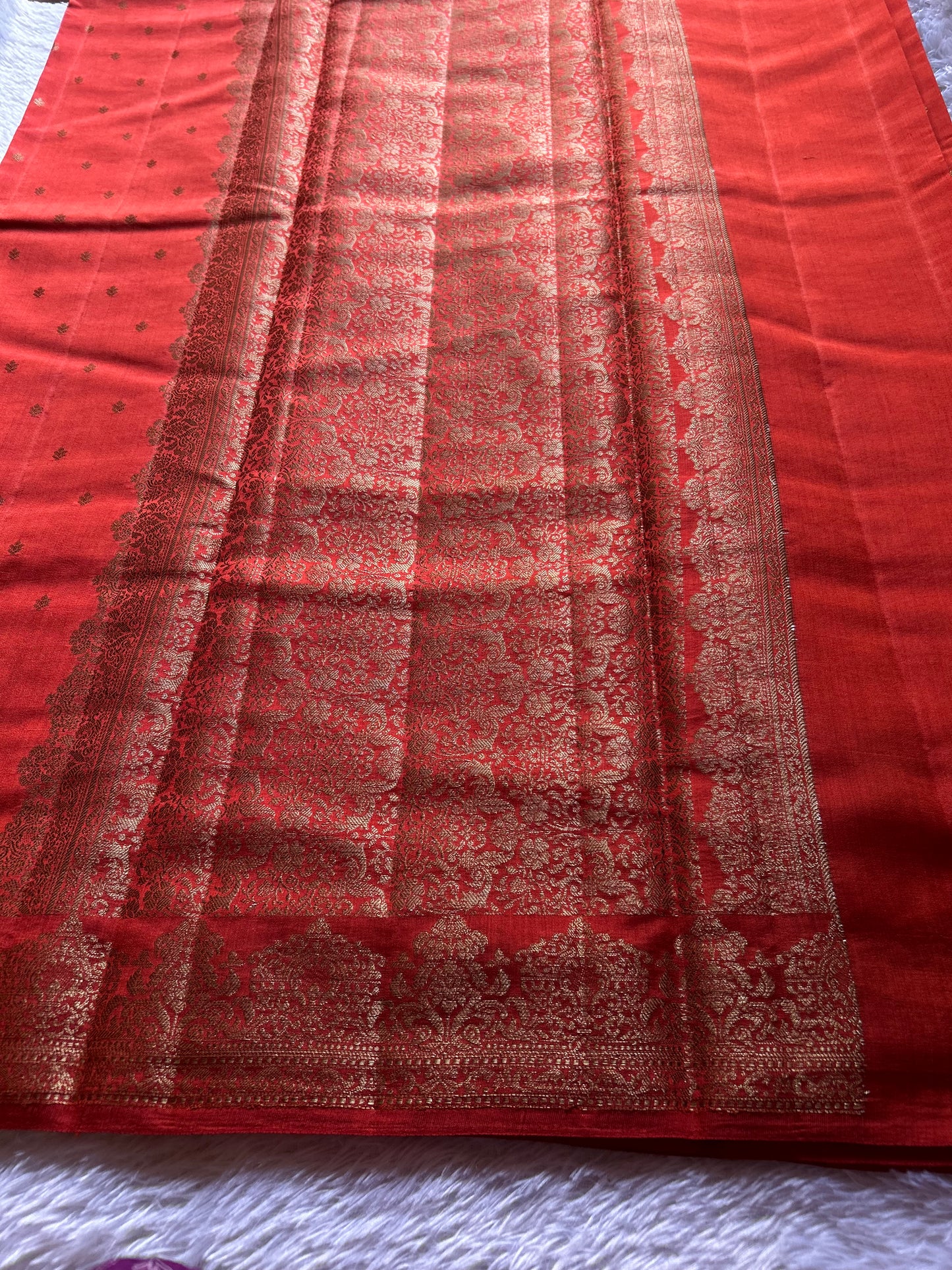 Banarasi Chiniya : Solid Rust orange
