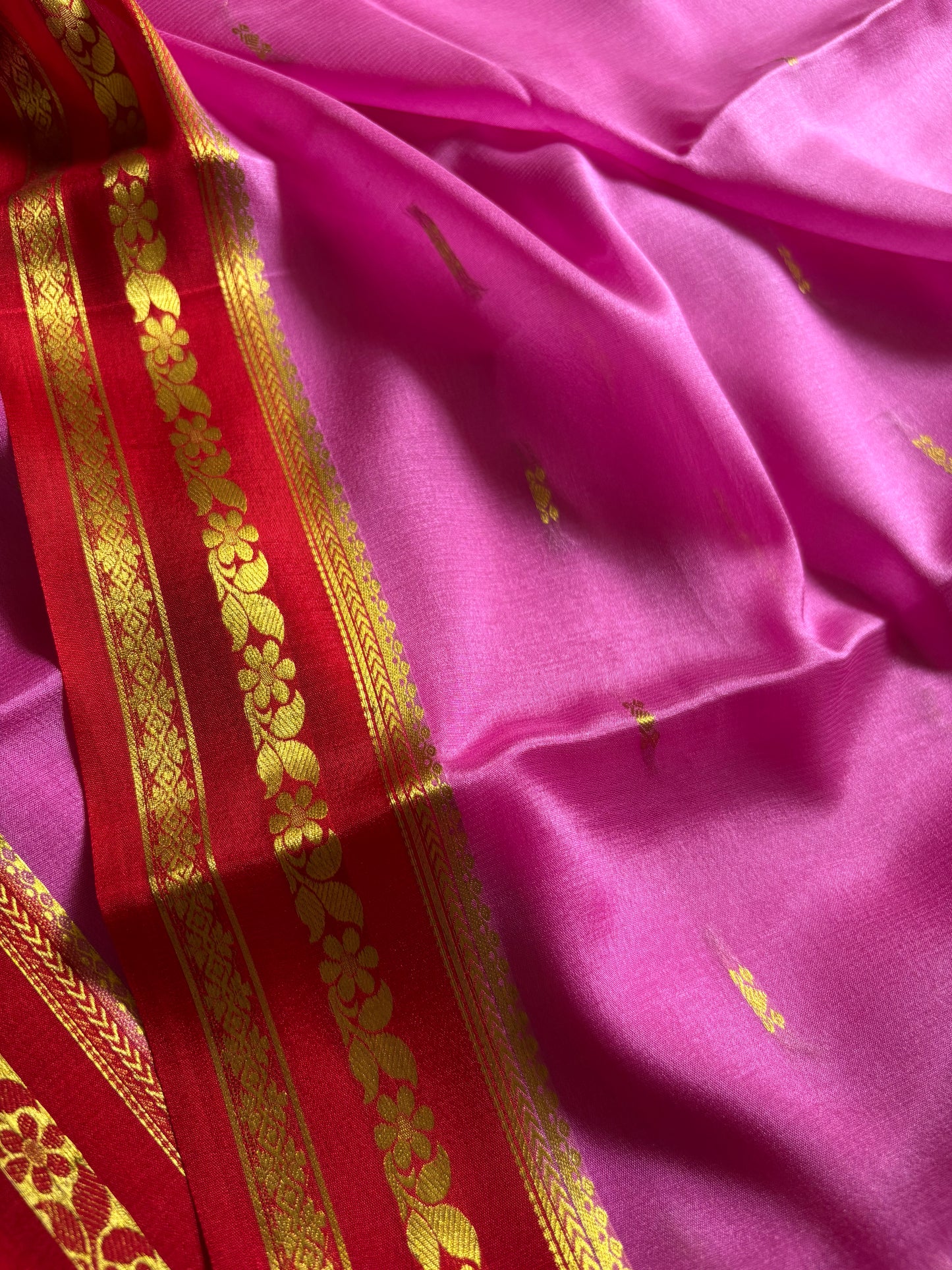 Anjali (2D) : Rose pink-red
