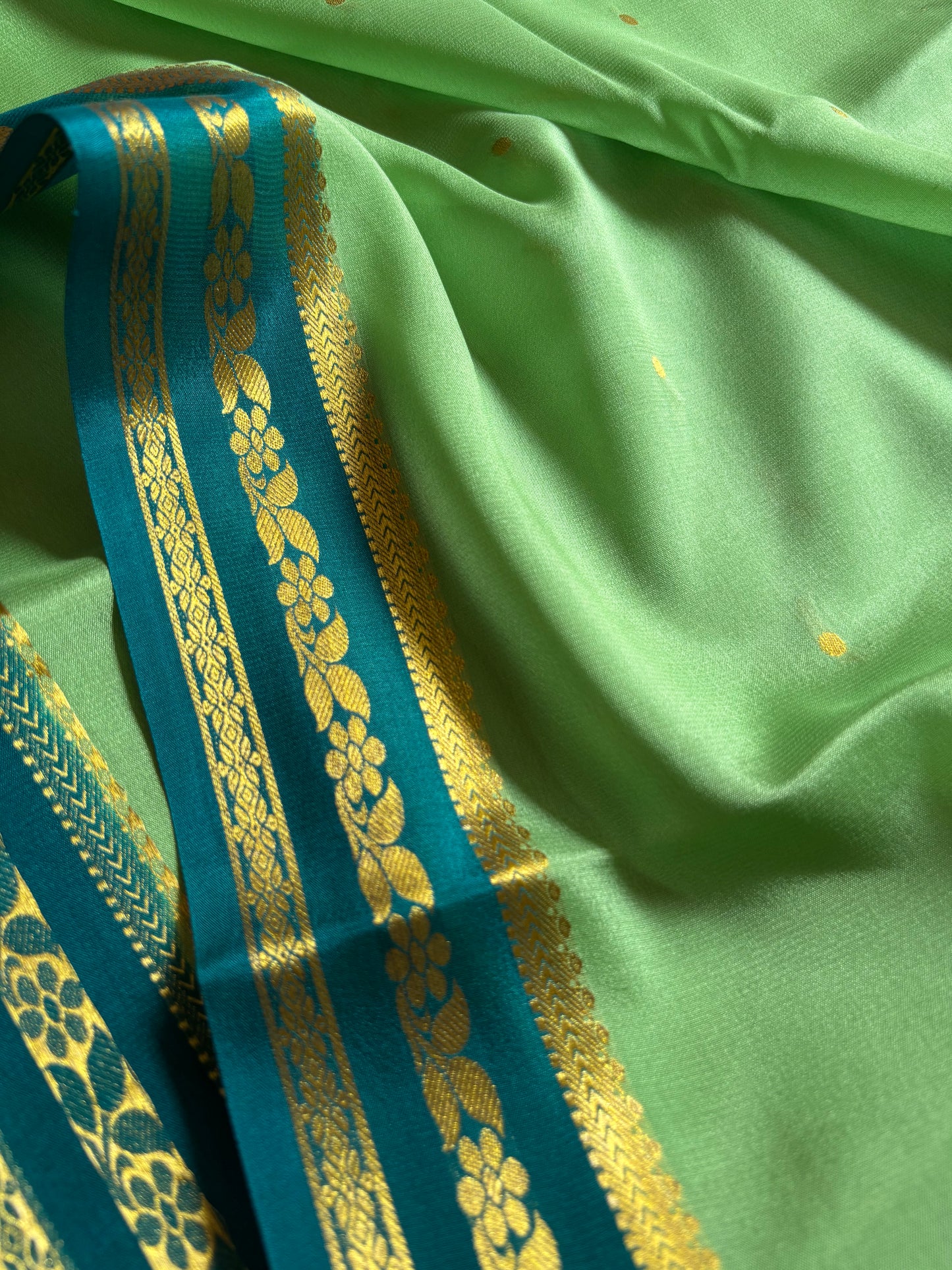Anjali (2D) : Mint green-teal green
