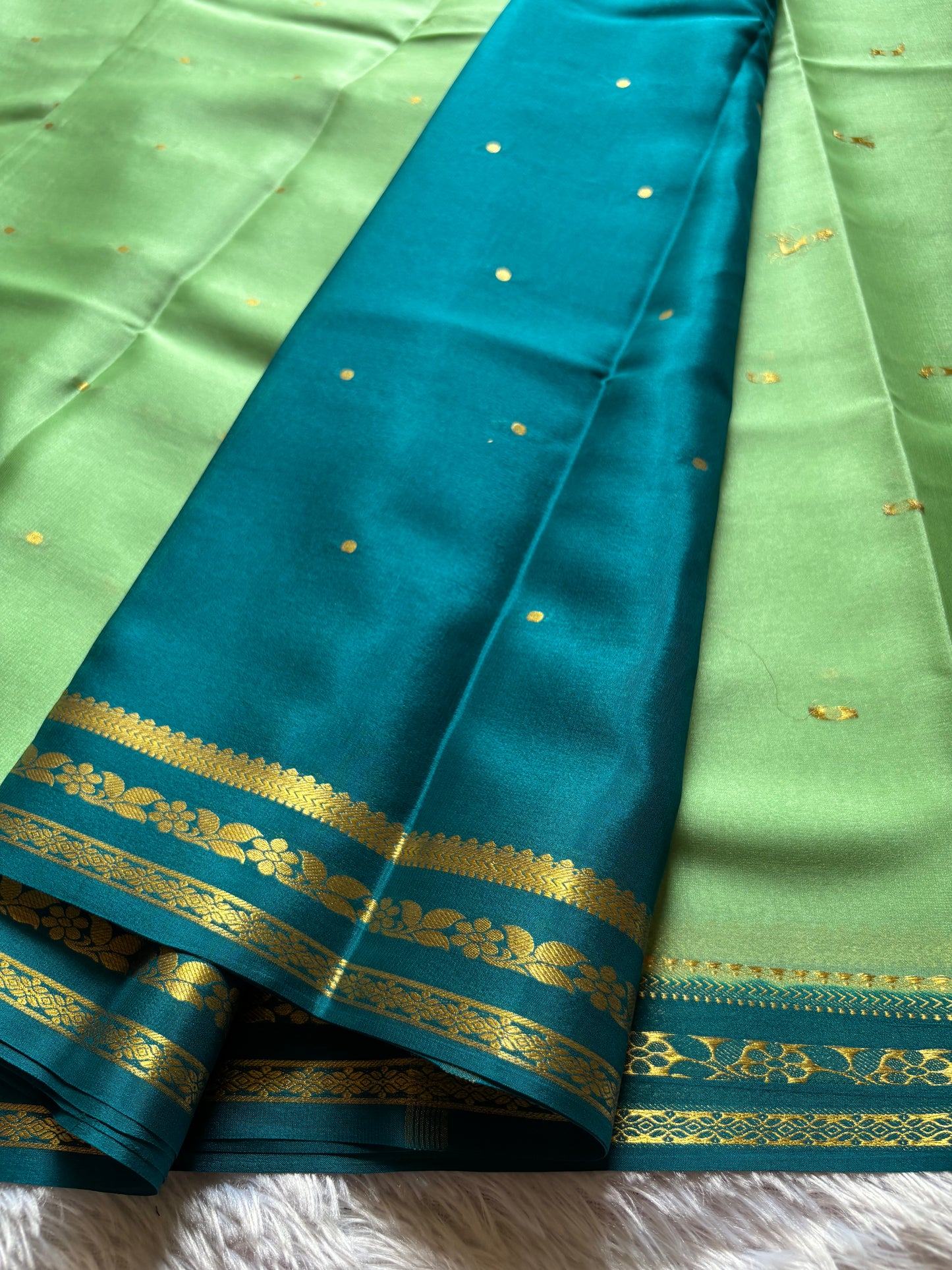 Anjali (2D) : Mint green-teal green