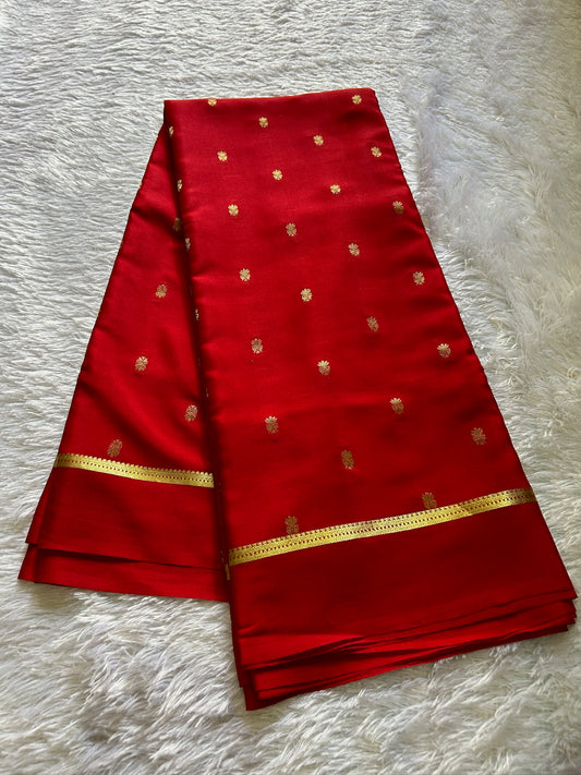 Sahana : solid red