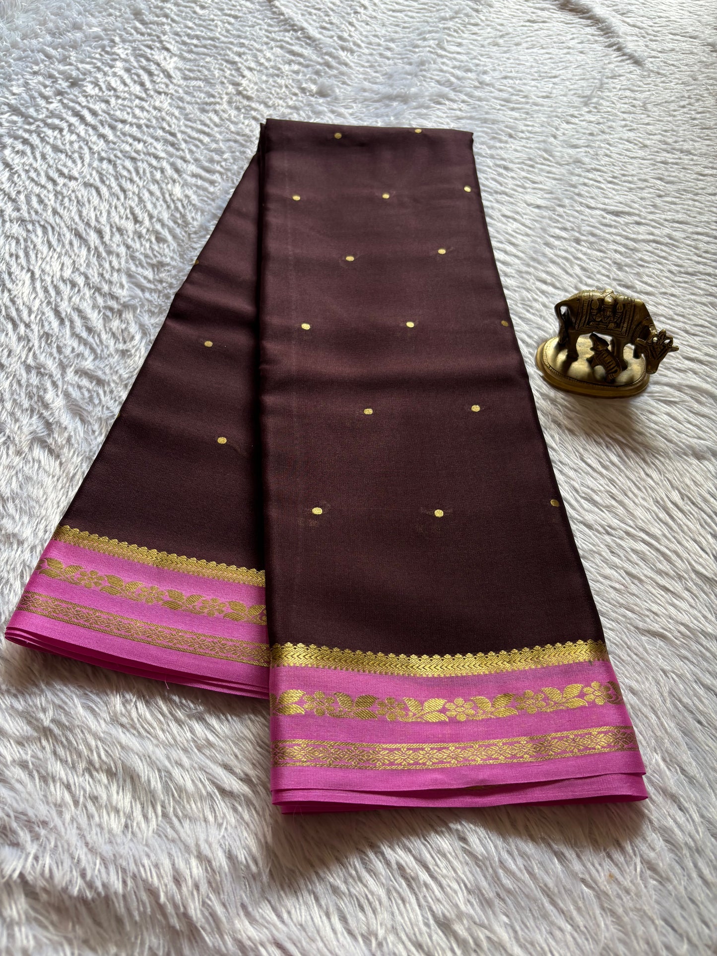 Anjali (2D) : Deep brown-rose pink