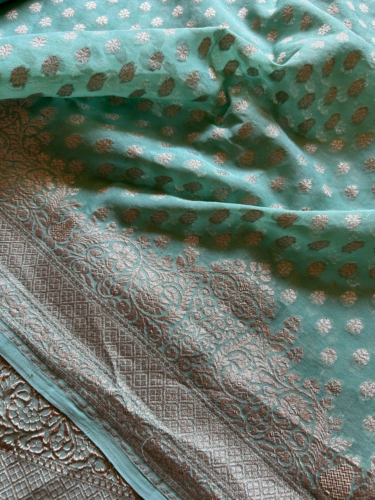 Myra : Solid Pastel mint green
