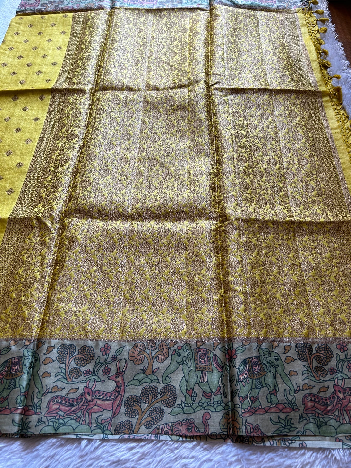 Kavitha (2D) : Golden yellow-sage green