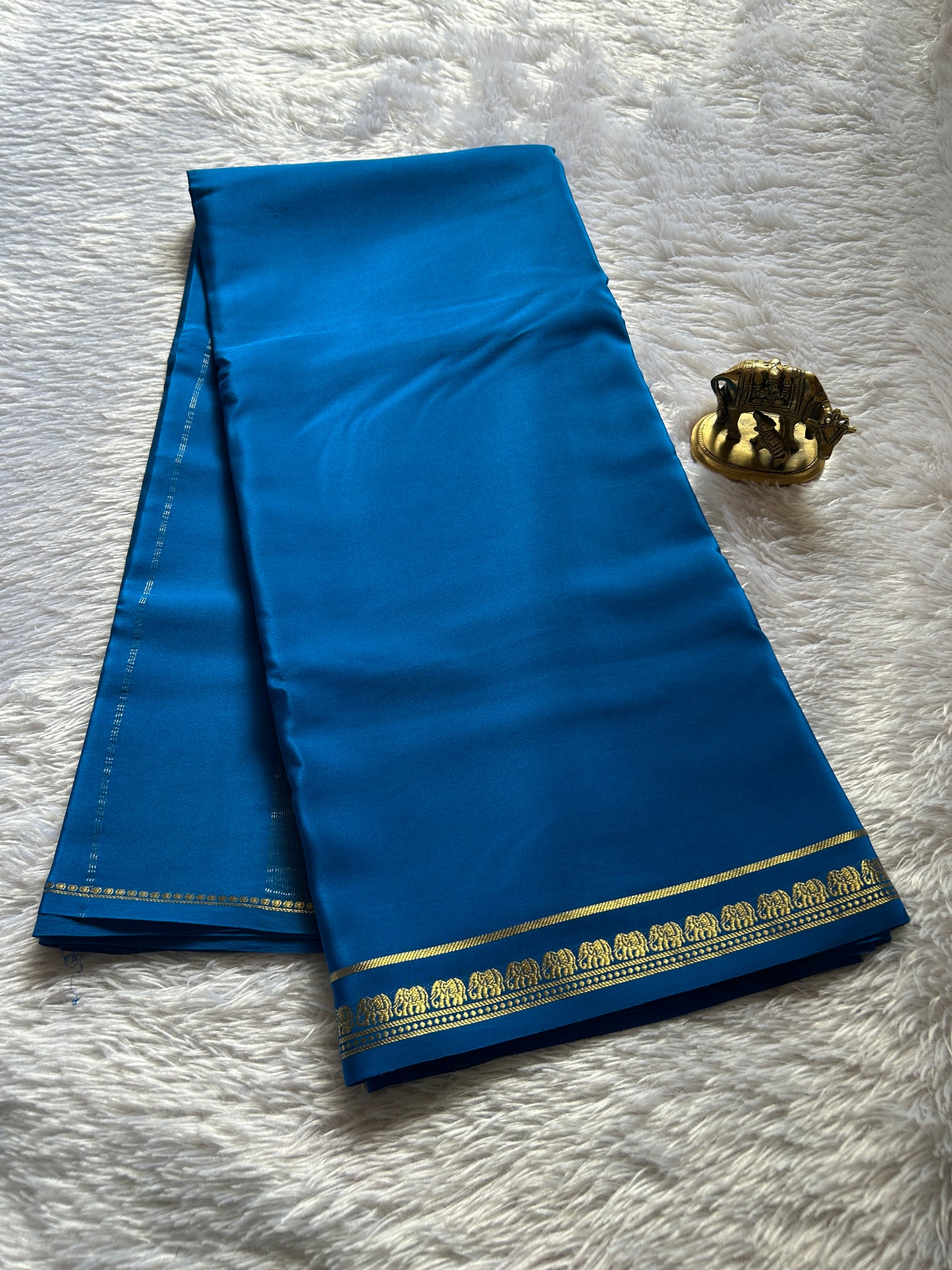 Gowri : Solid Ananda blue