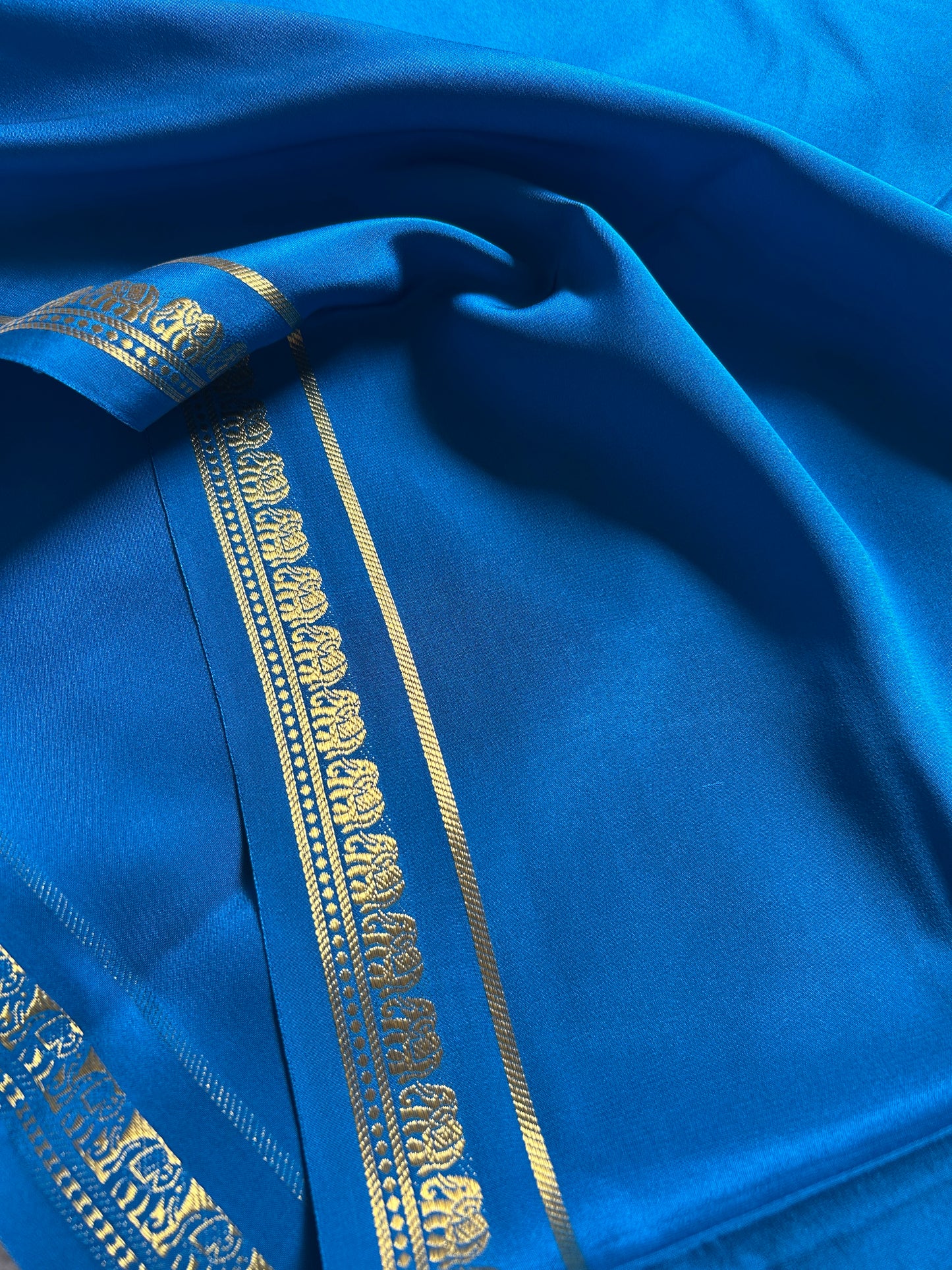 Gowri : Solid Ananda blue