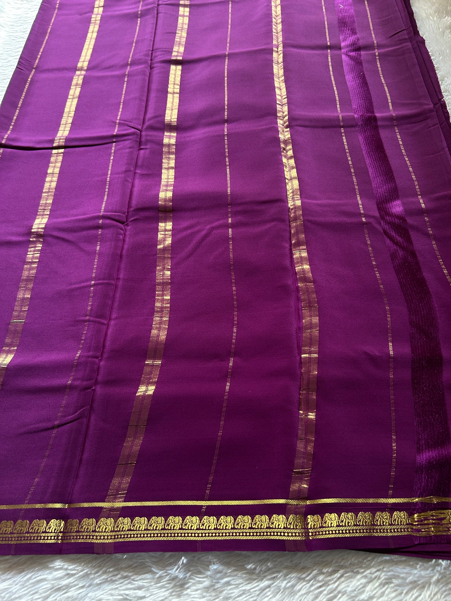 Gowri Solid Dark Magenta