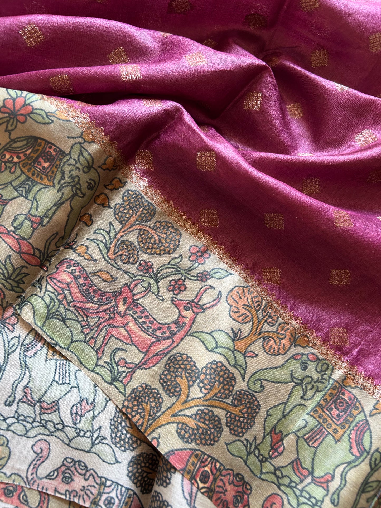 Kavitha (2D) : Onion pink-sage green