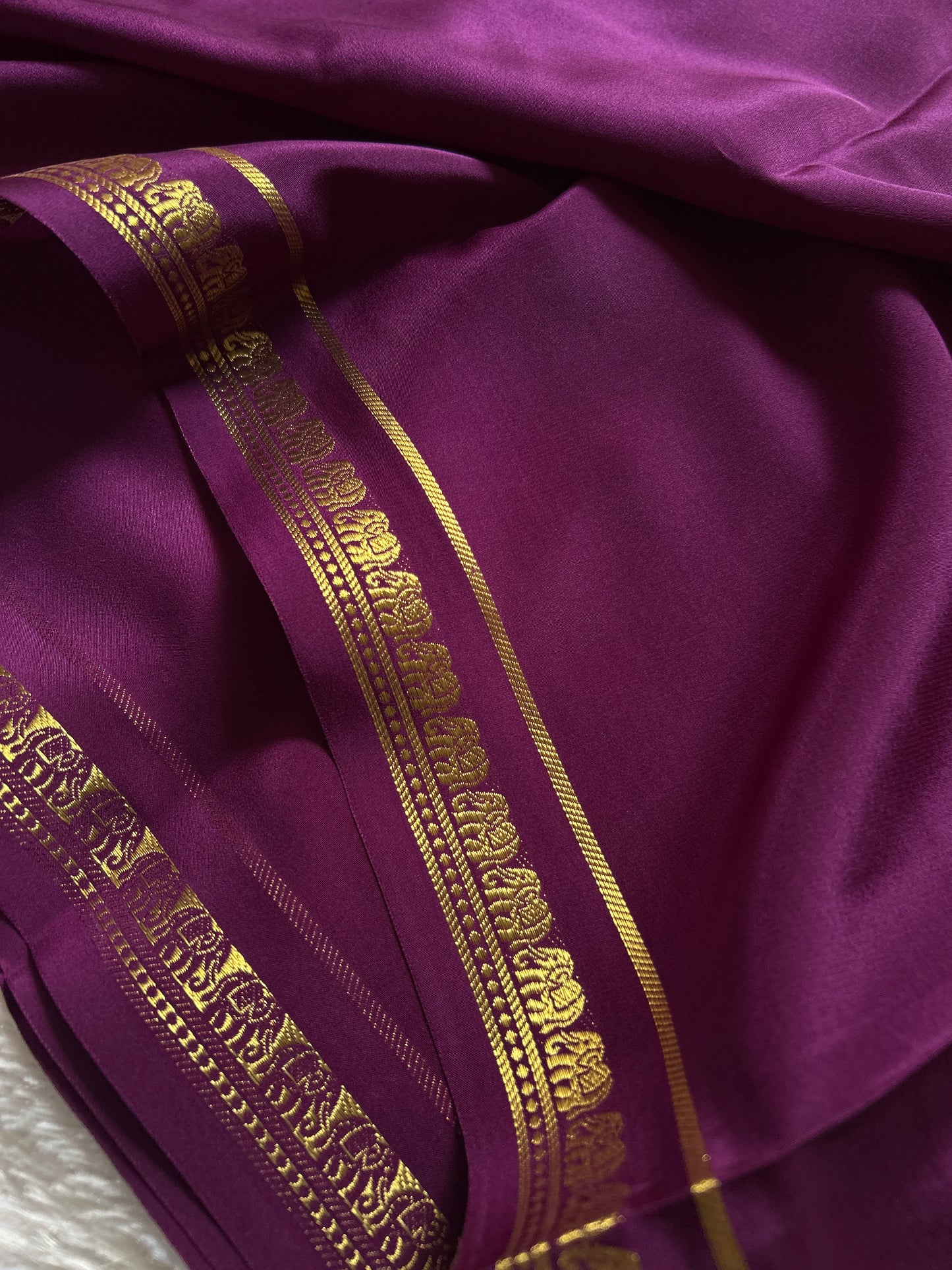 Gowri Solid Dark Magenta