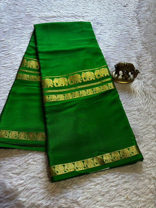 Shantala : Solid Leaf green