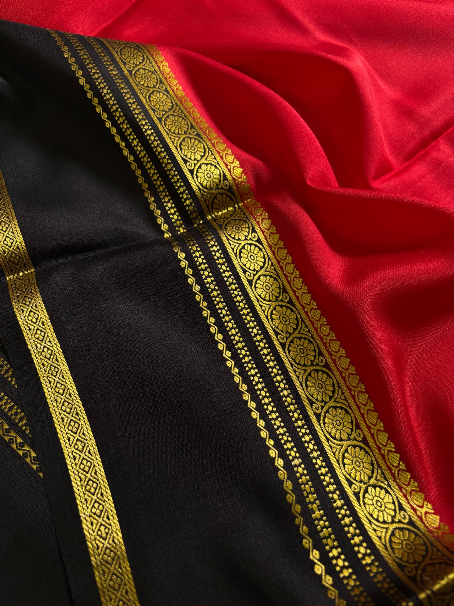 Daamini (2D) : Red-black