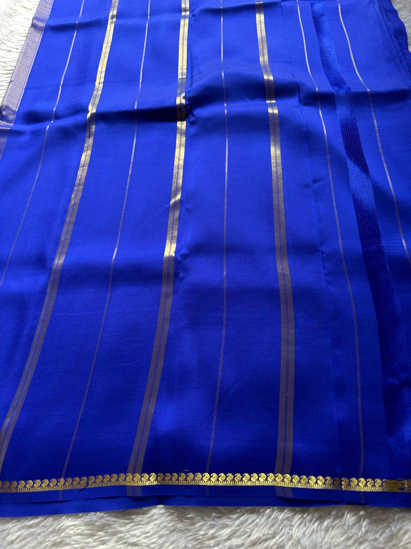 Manikya : Solid Royal blue