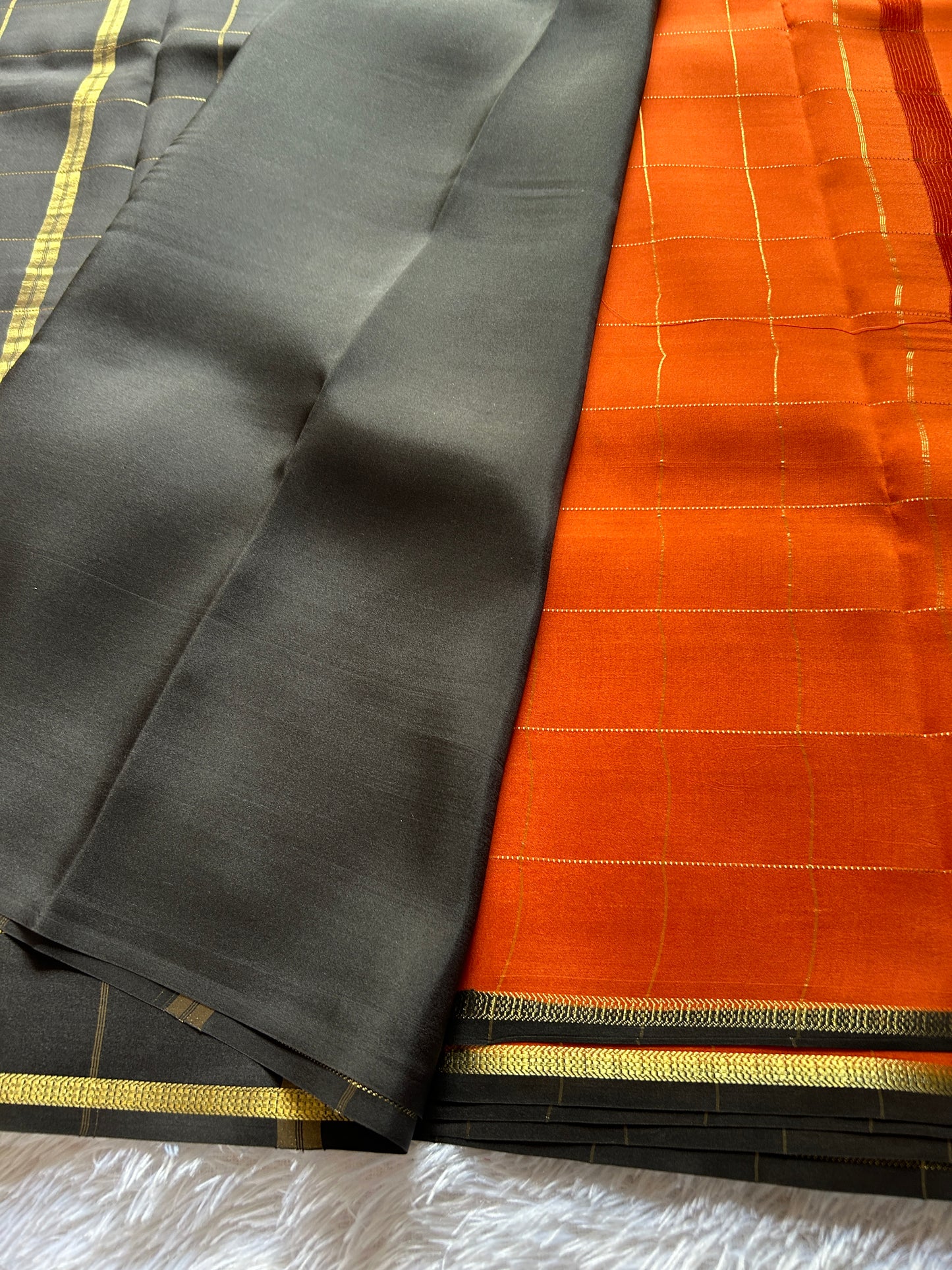 Shankari (2D) : Orange-black