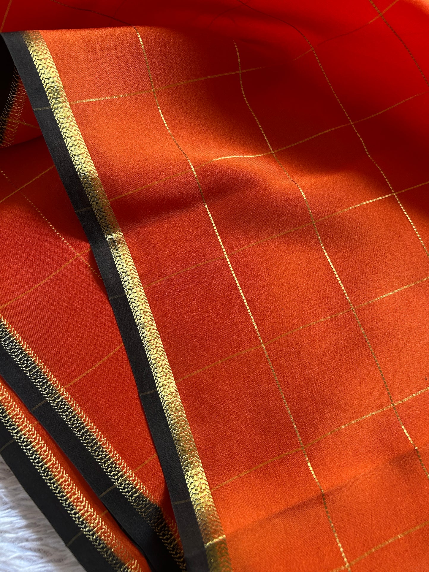 Shankari (2D) : Orange-black