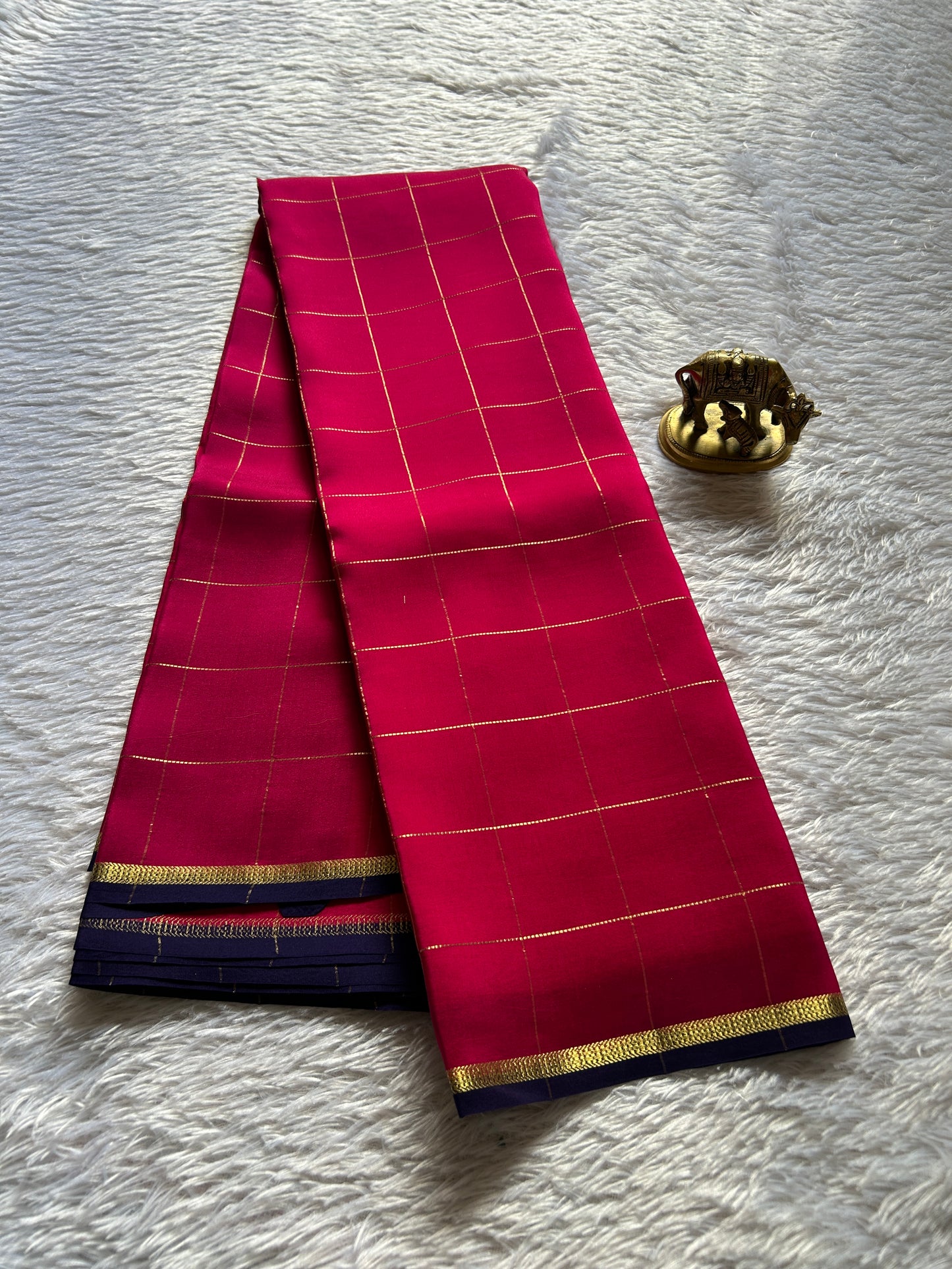 Shankari (2D) : Pink-navy blue