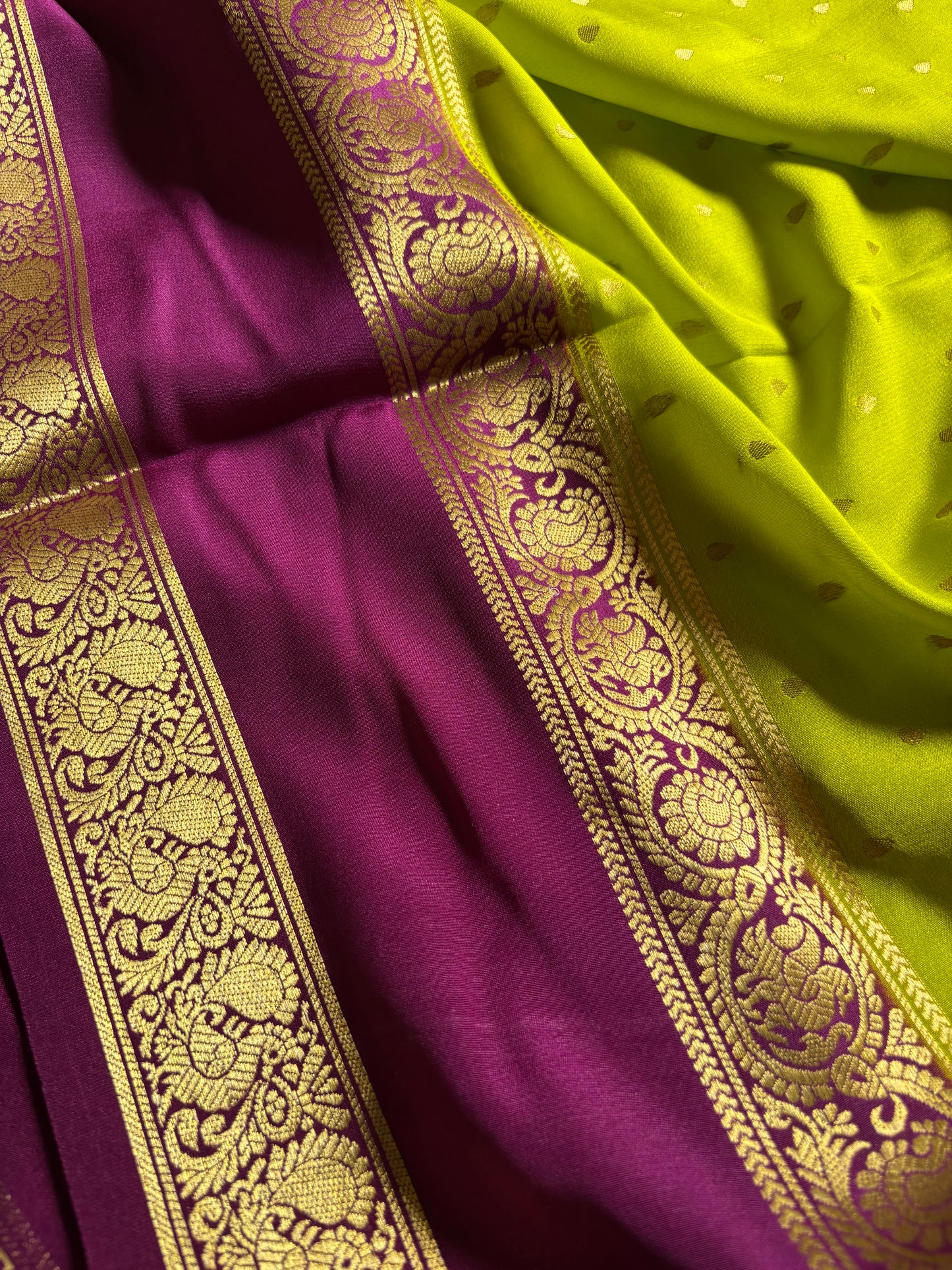 Varshini (2D) : Olive-dark magenta