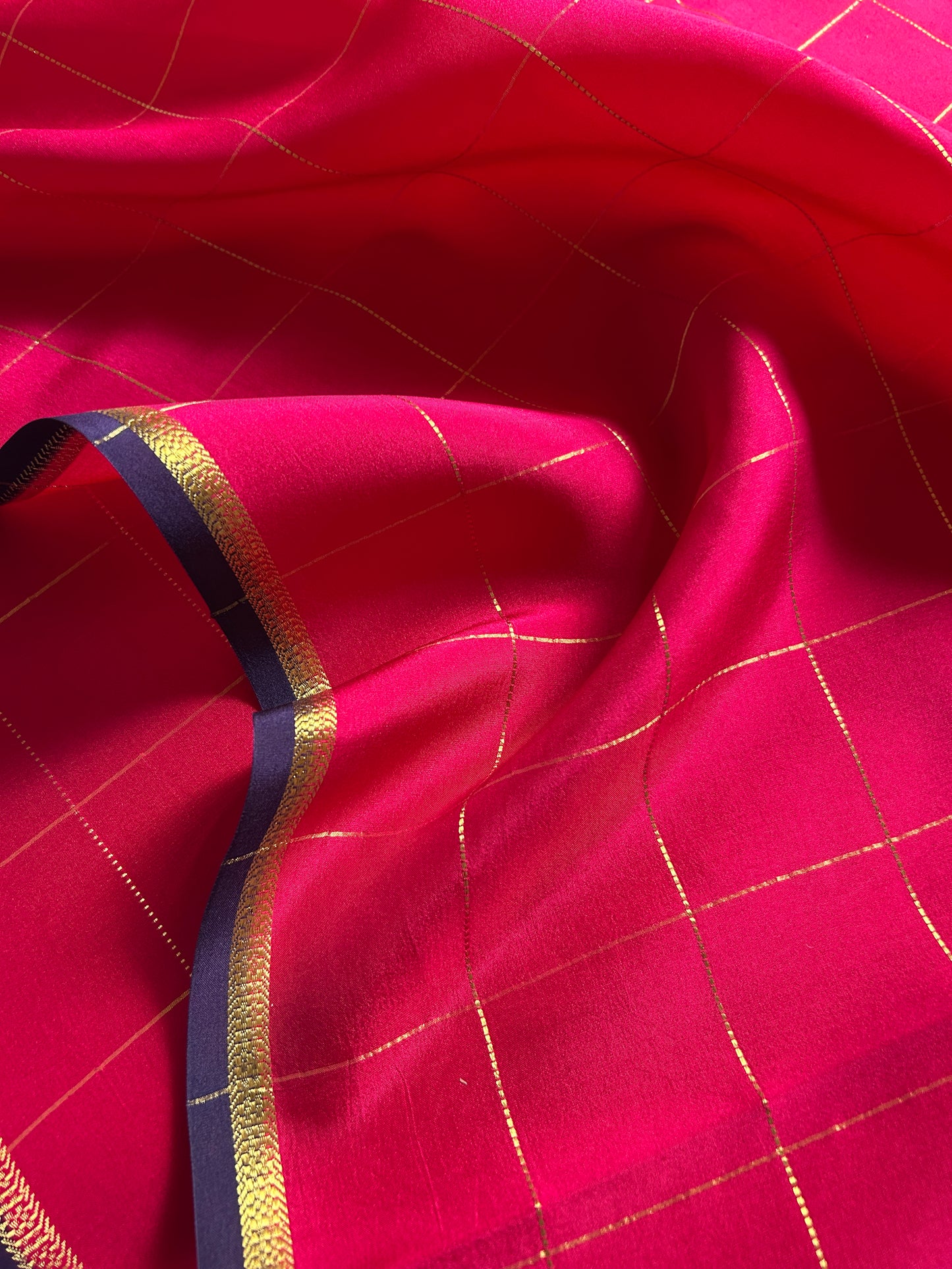 Shankari (2D) : Pink-navy blue