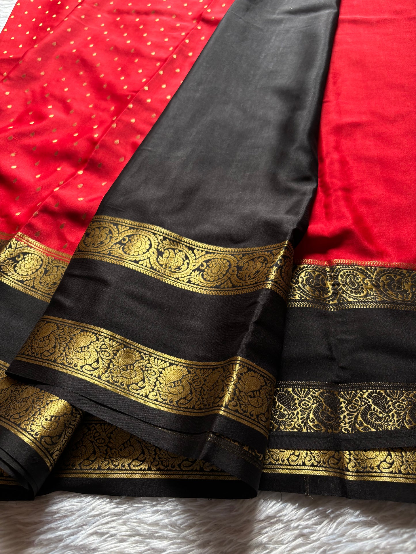 Varshini (2D) : Red-black