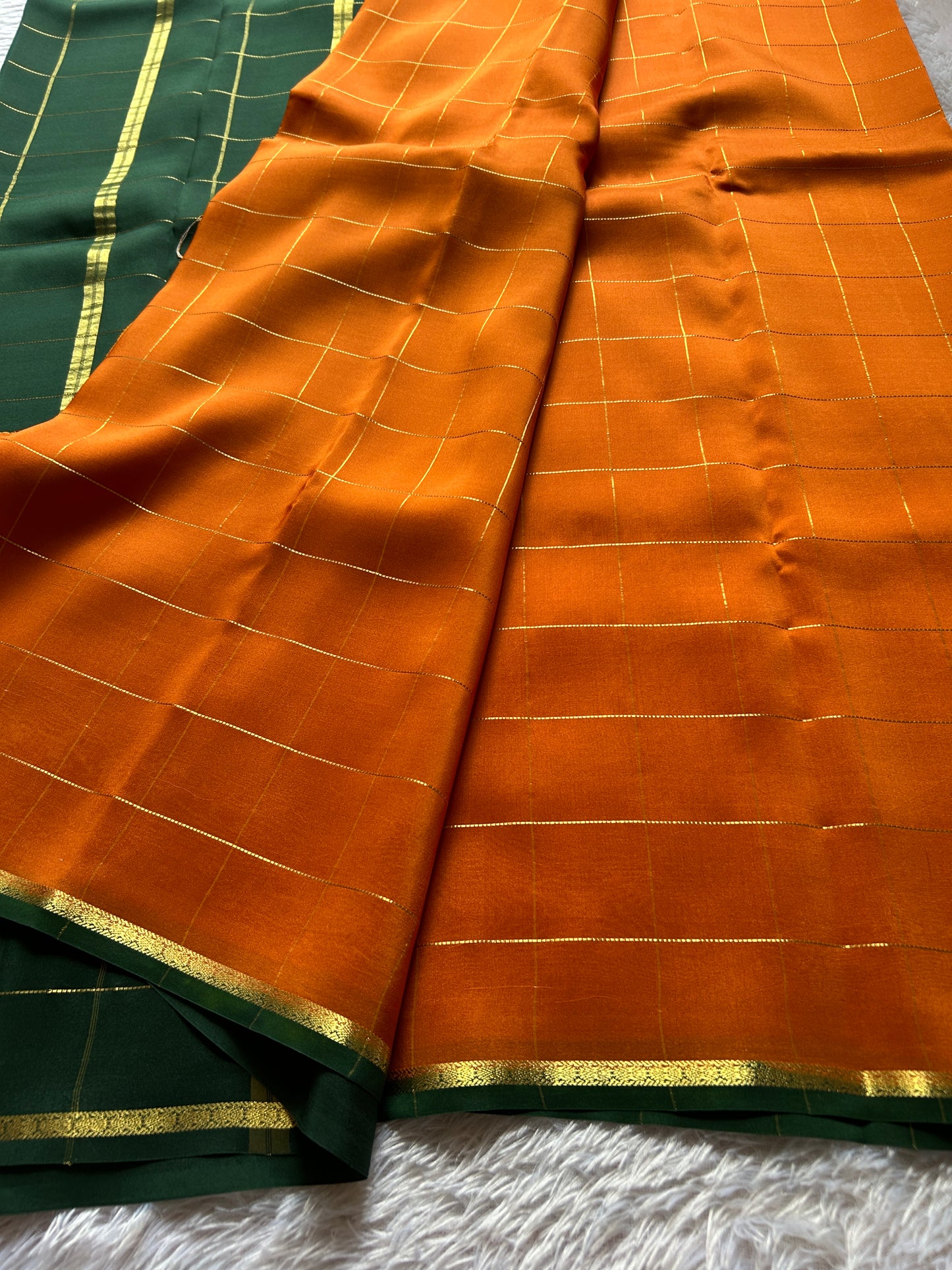 Shankari (2D) : Orange-bottle green