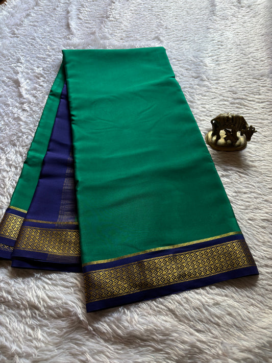 Sampoorna (2D) : Emerald green-navy blue