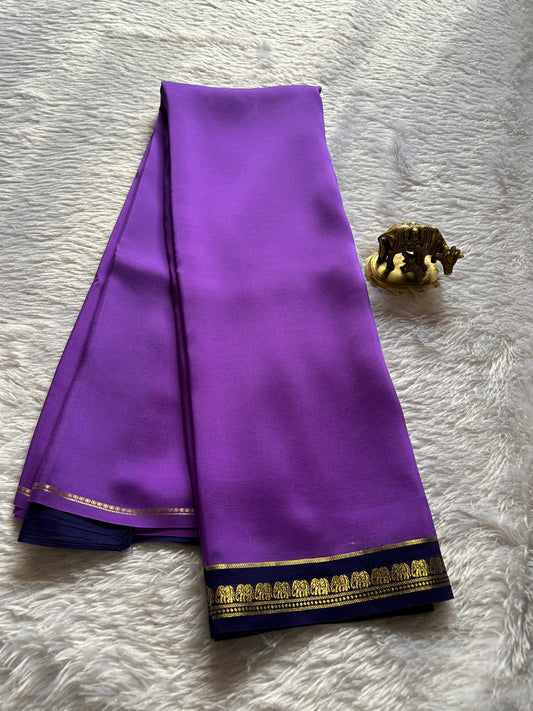 Gowri (2D) : Lavender-dark blue