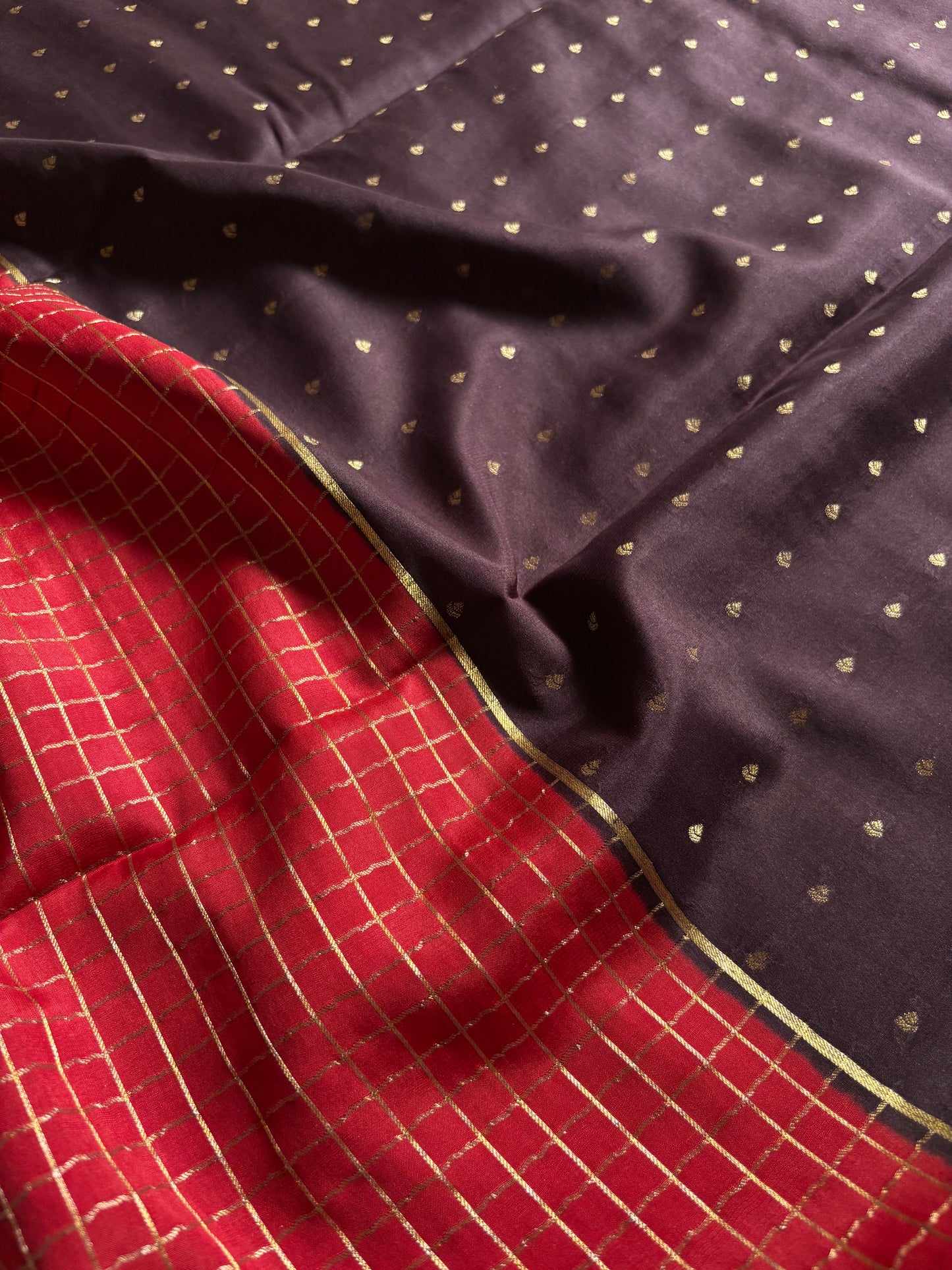 Kavya (2D) : Coffee brown-red