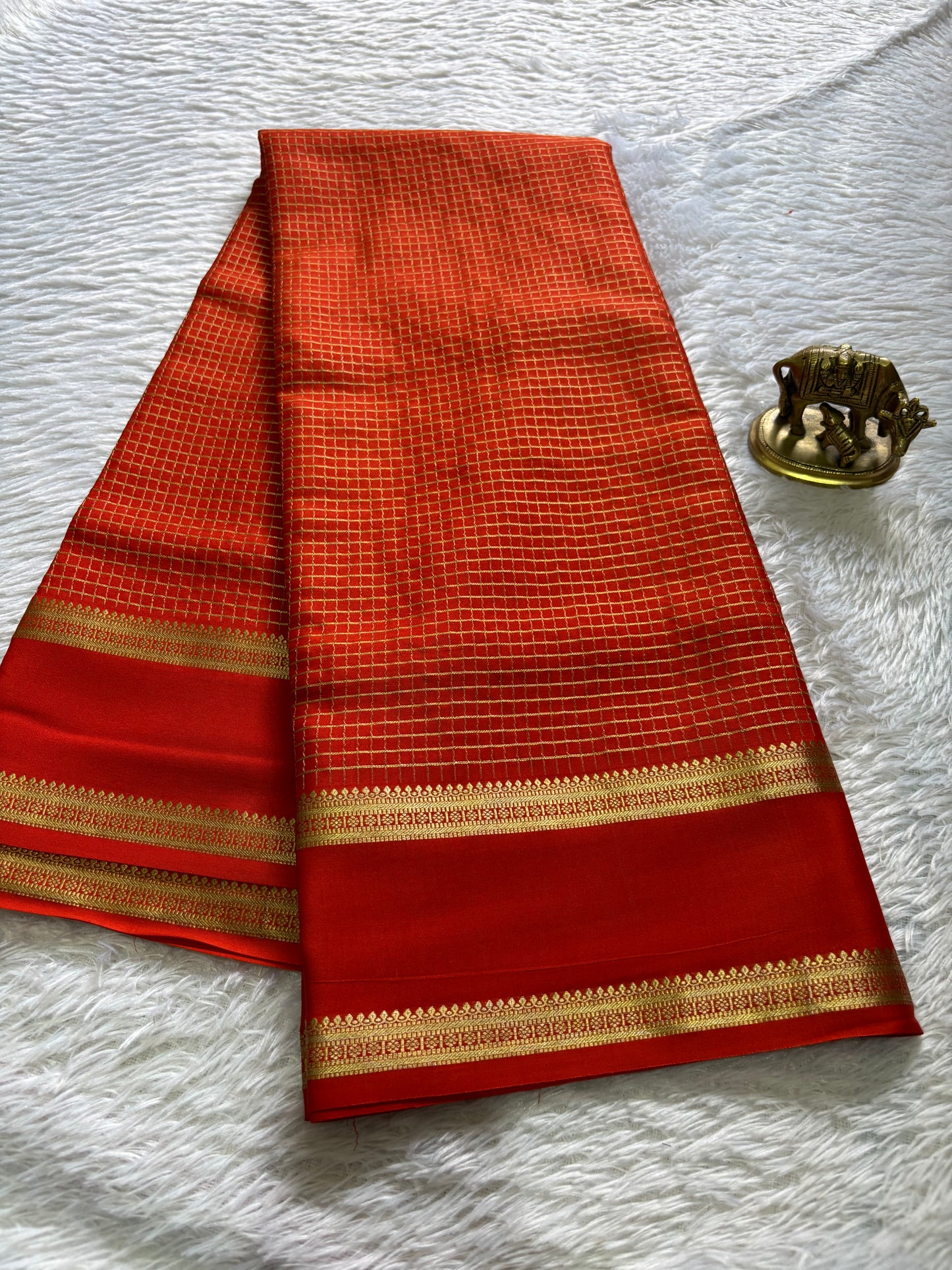 Himani : Solid orange
