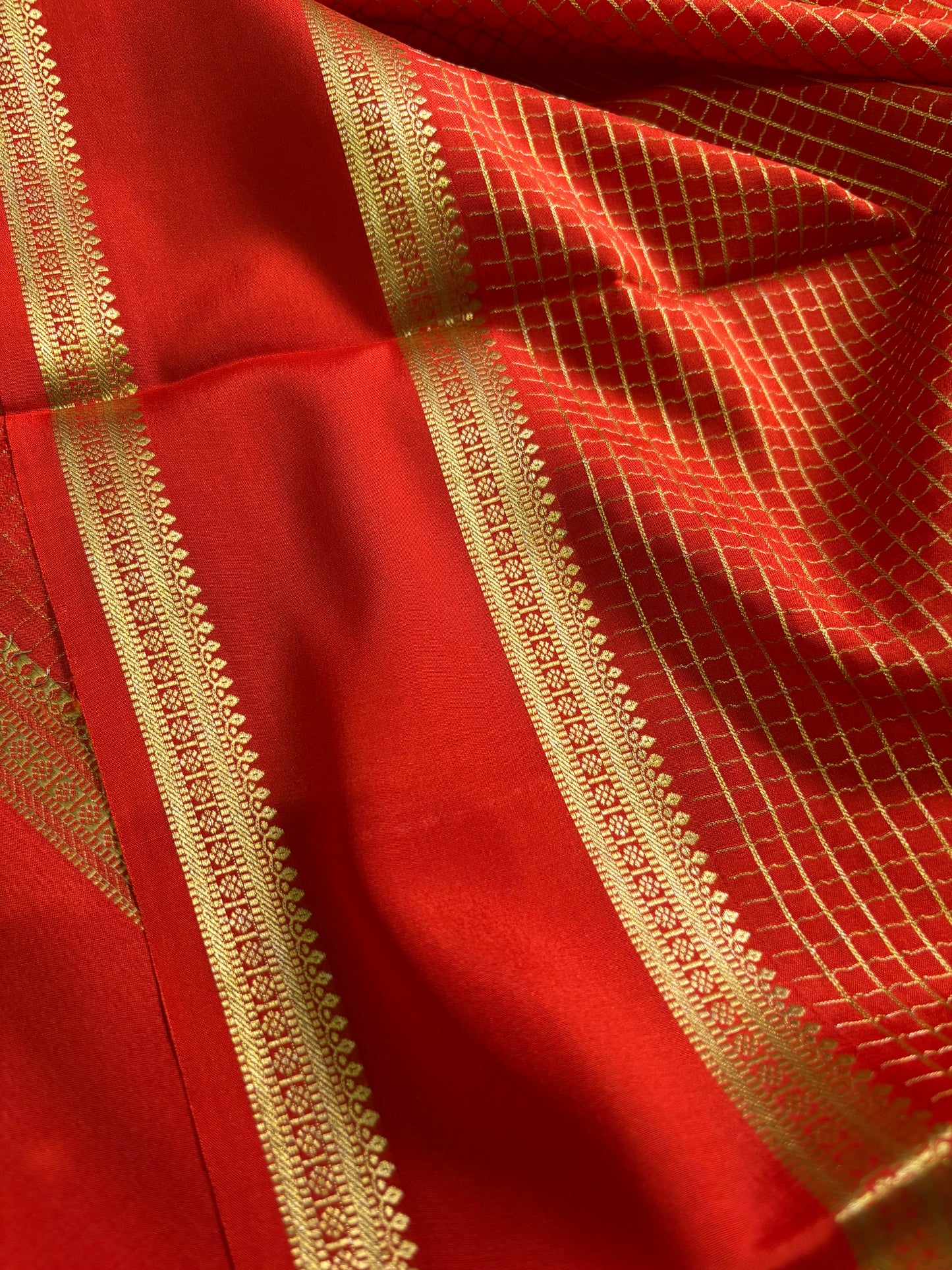Himani : Solid orange