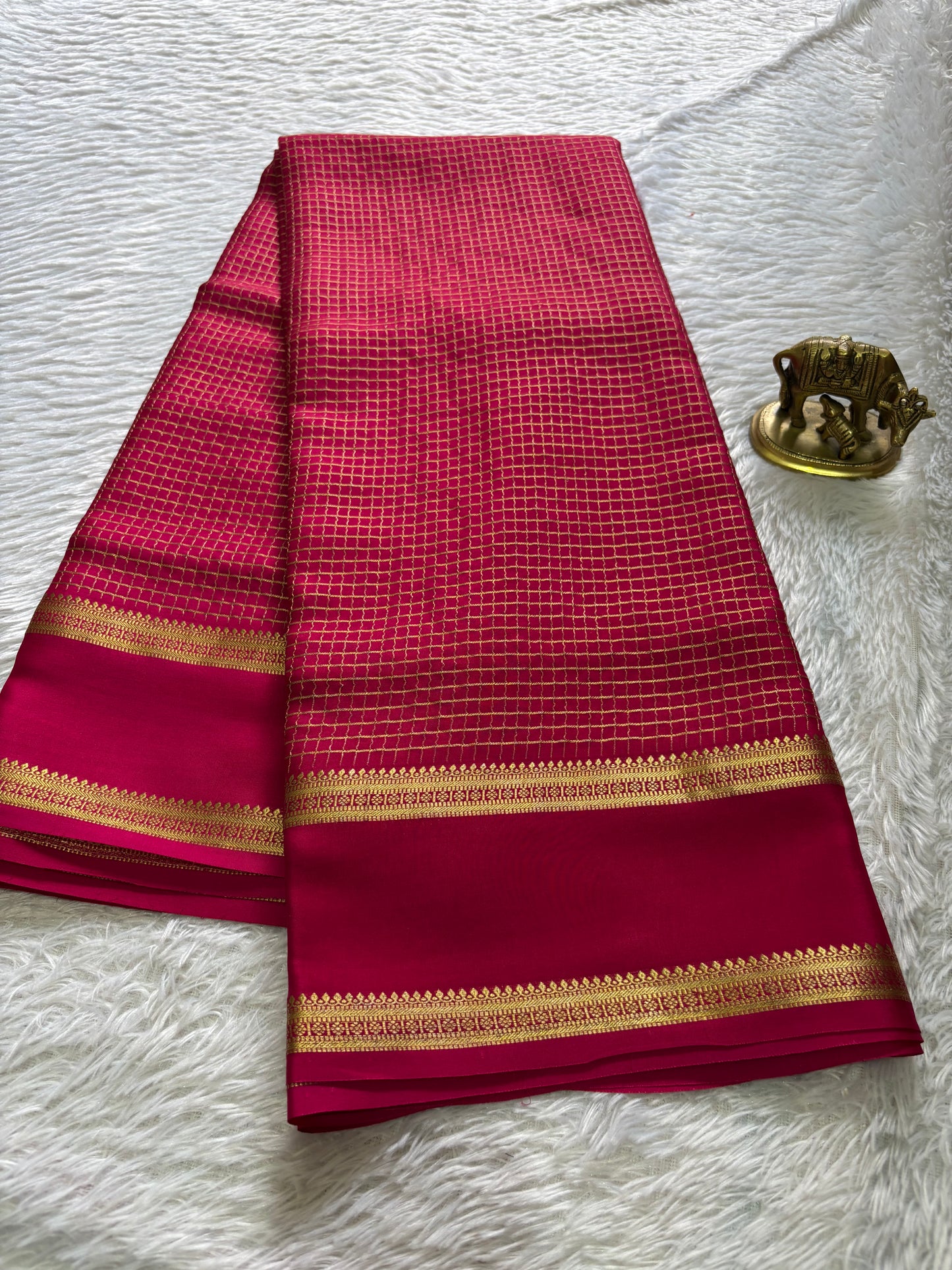 Himani : Solid Rani pink