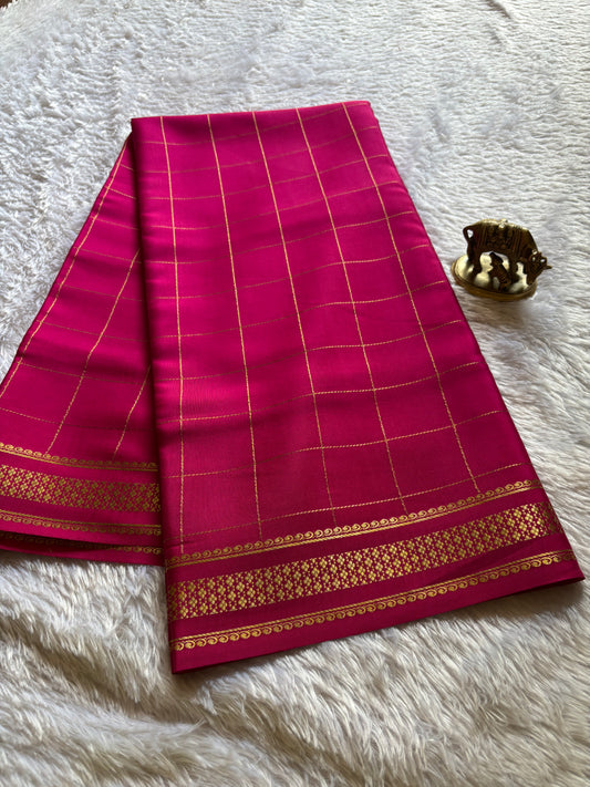 Madhavi : Solid Rani pink