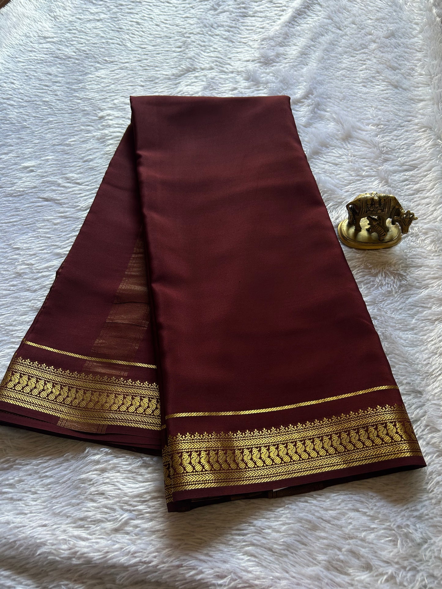 Mayuri : Solid Chocolate brown
