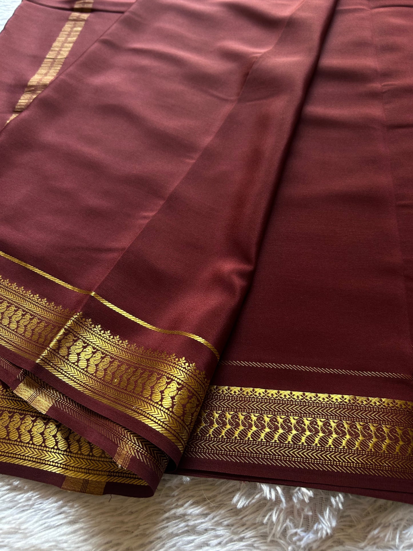 Mayuri : Solid Chocolate brown