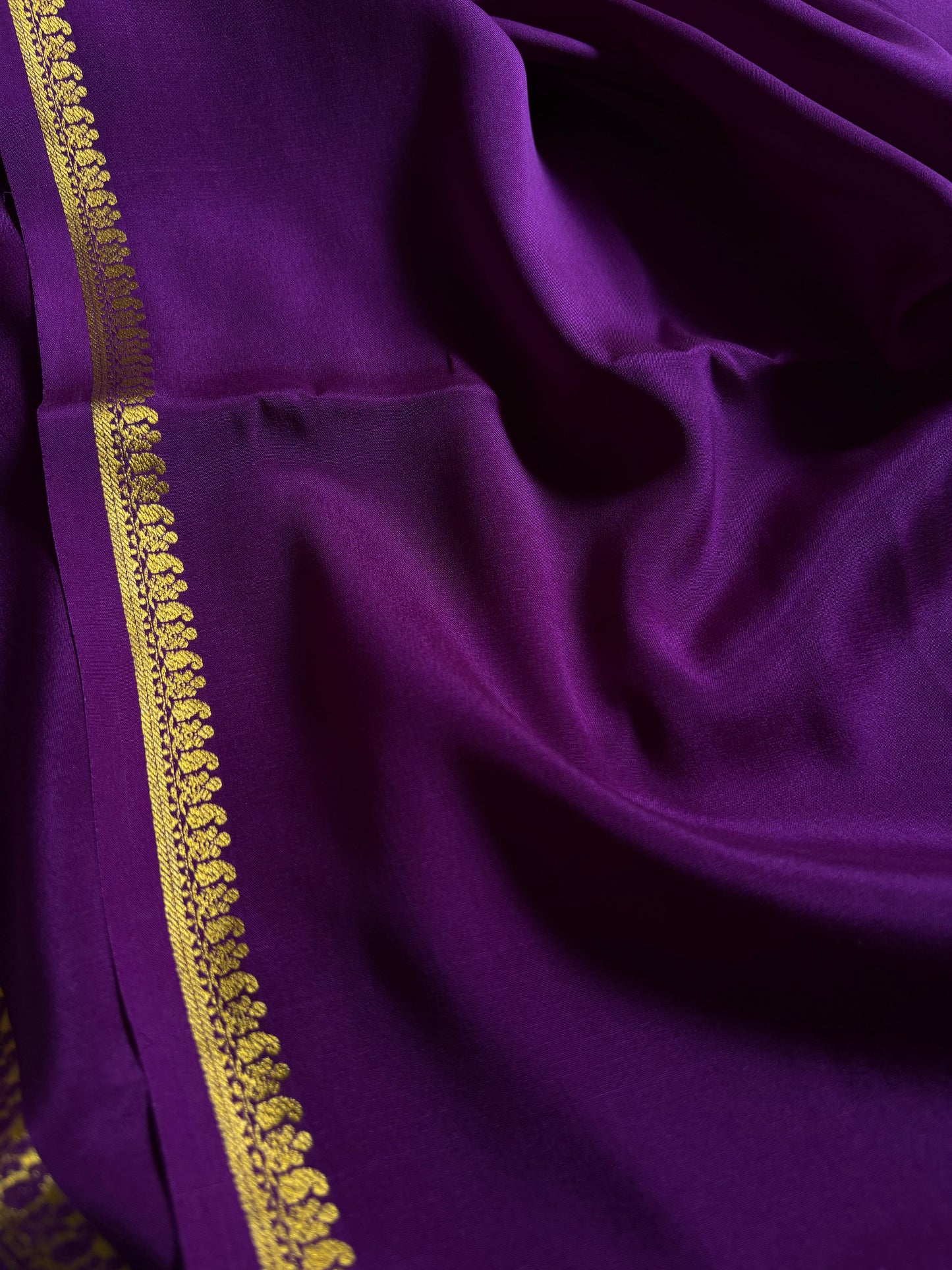 Vandana : Solid Purple