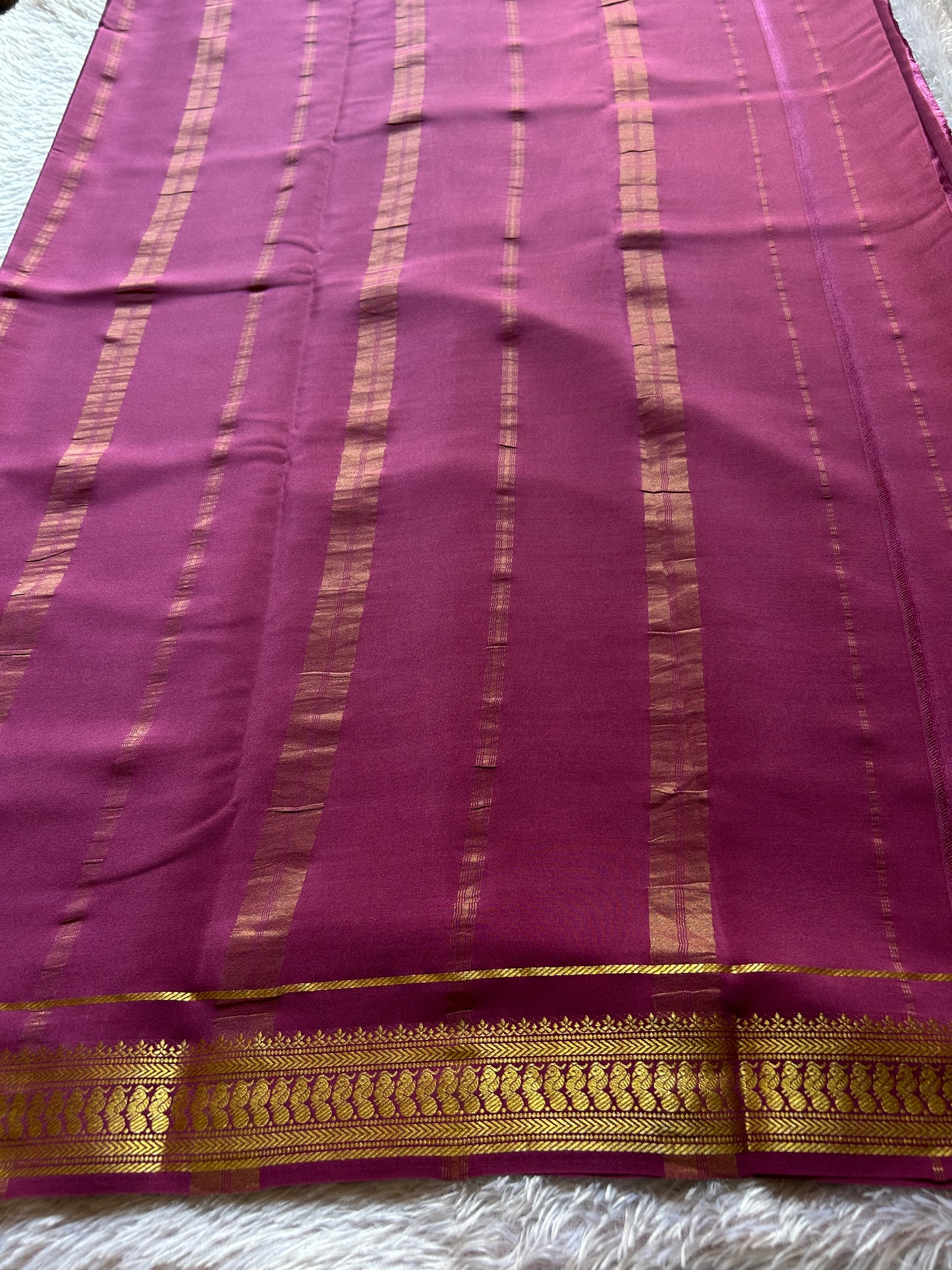 Mayuri : Solid Deep Onion pink
